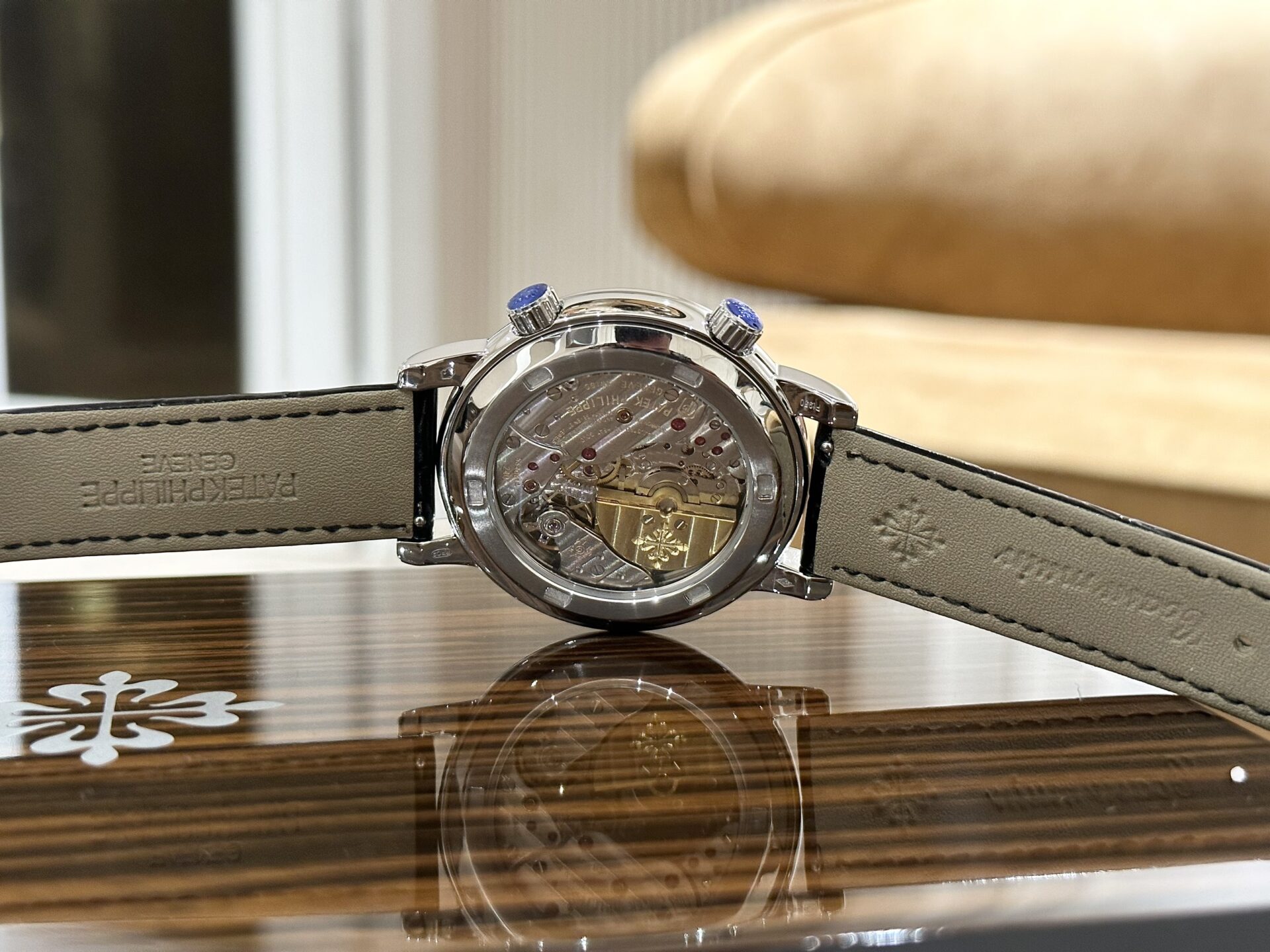 replica Patek Philippe Fake Watches Nautilus 7010 Womens Metal Wire 32mm WATCHES 4 