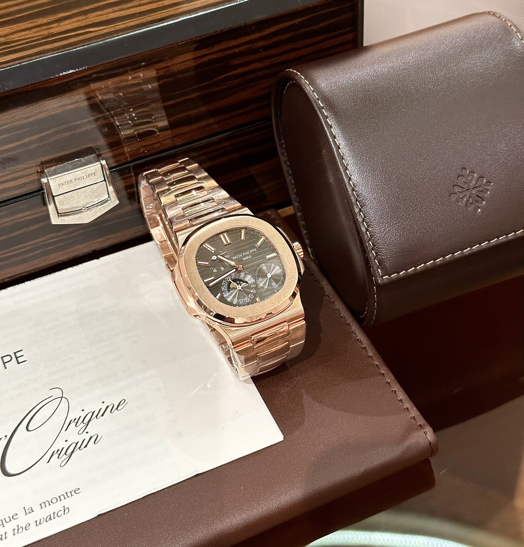 replica Patek Philippe Replica Watch Aquanaut 5067 Dial Brown Custom Diamonds Moissanite 35.6mm WATCHES 4 