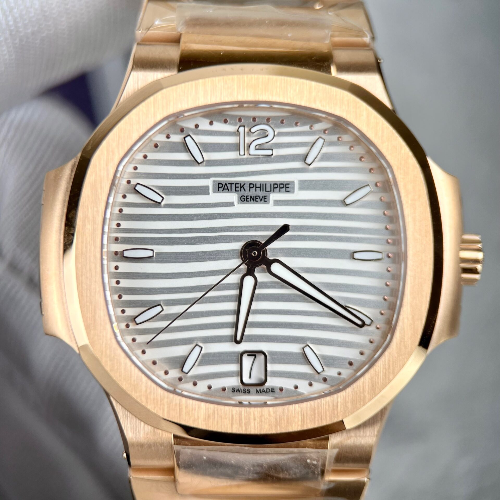 replica Patek Philippe Best Replica Watch Nautilus 5719 Custom Full Moissanite Diamonds 40mm WATCHES 4 