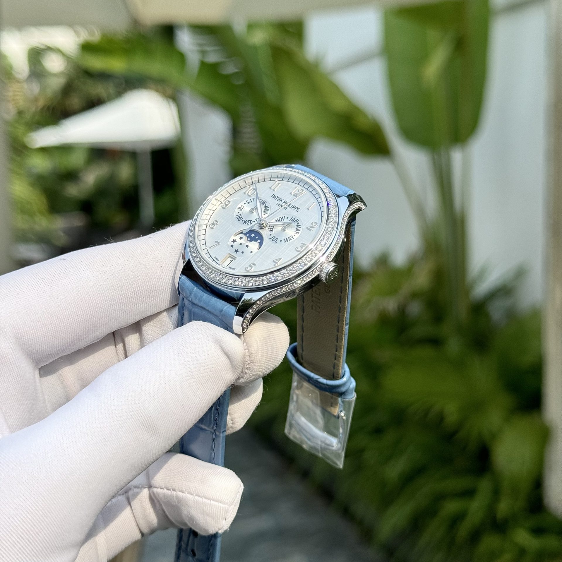 replica Patek Philippe Best Replica Watch Nautilus 5712 Custom Authentic Details 40mm WATCHES 4 