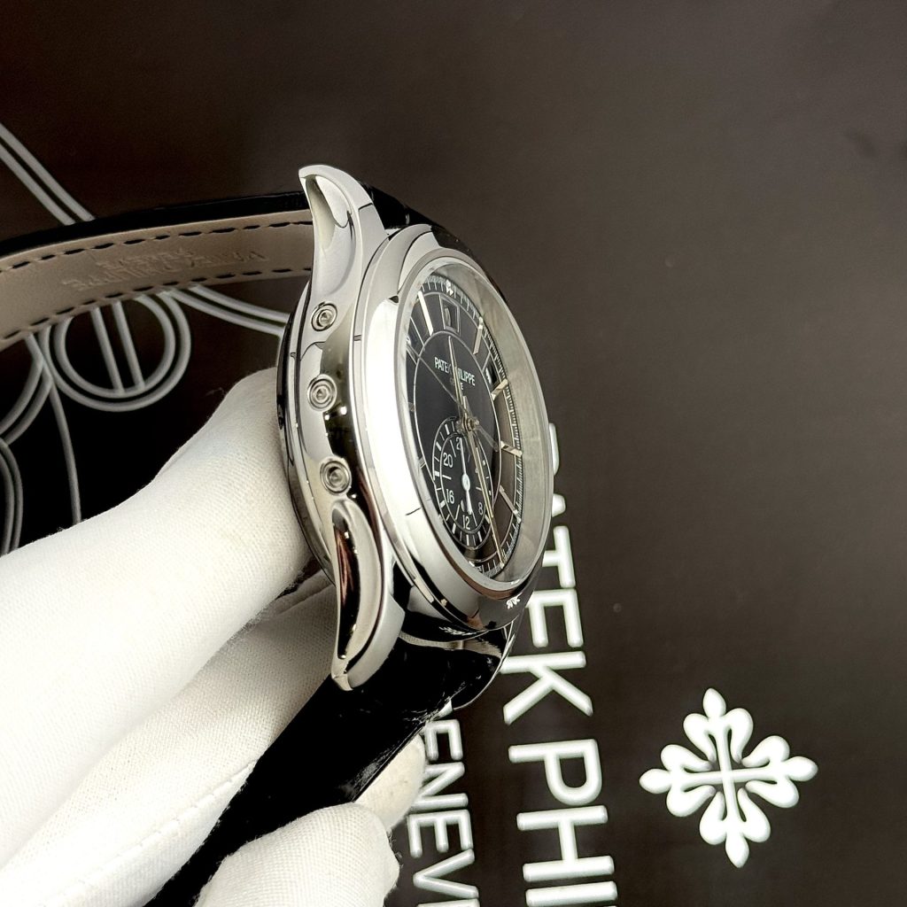 replica Patek Philippe Clone Watch Nautilus 5719 Full Diamonds Baguette 40mm WATCHES 4 