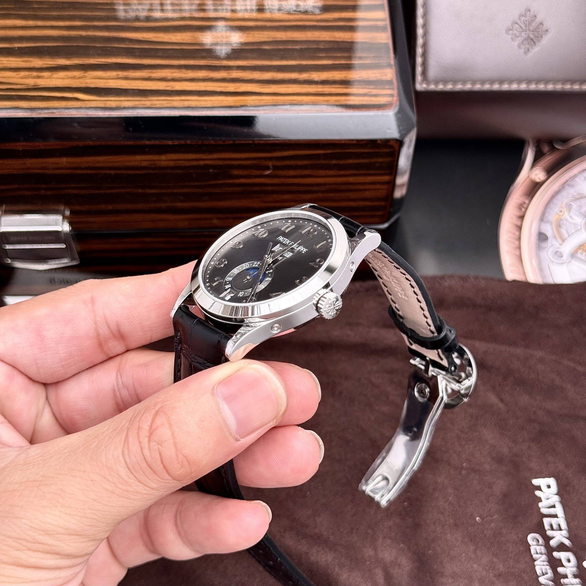 replica Patek Philippe Best Replica Watch Nautilus 5719 Custom CVD Diamond And White Gold 40mm WATCHES 4 