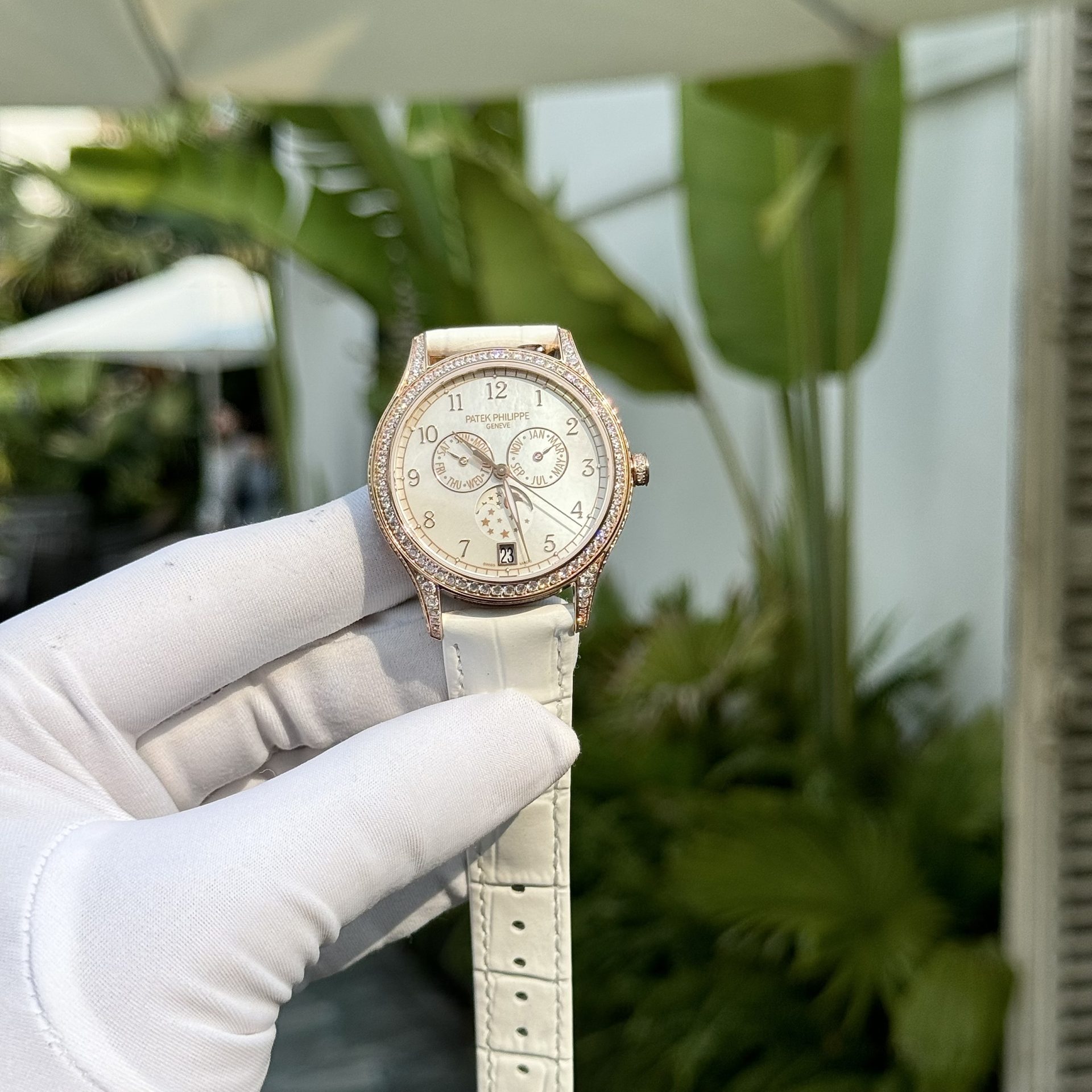 replica Patek Philippe Clone Watch Nautilus 7010 Womens White Dial 32mm WATCHES 4 