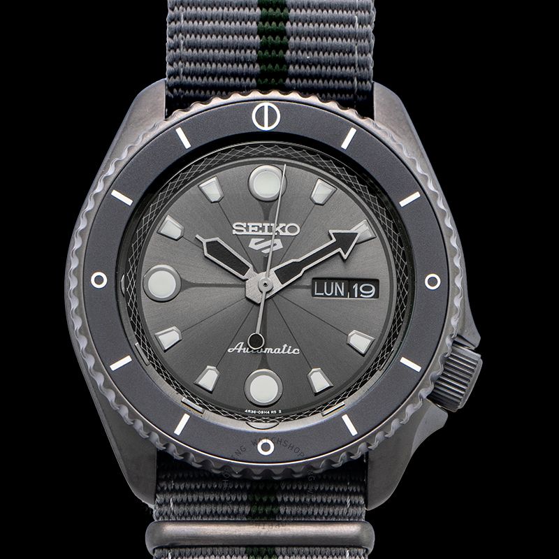 replica Seiko 5 Sports SRPF75K1 WATCHES 4 