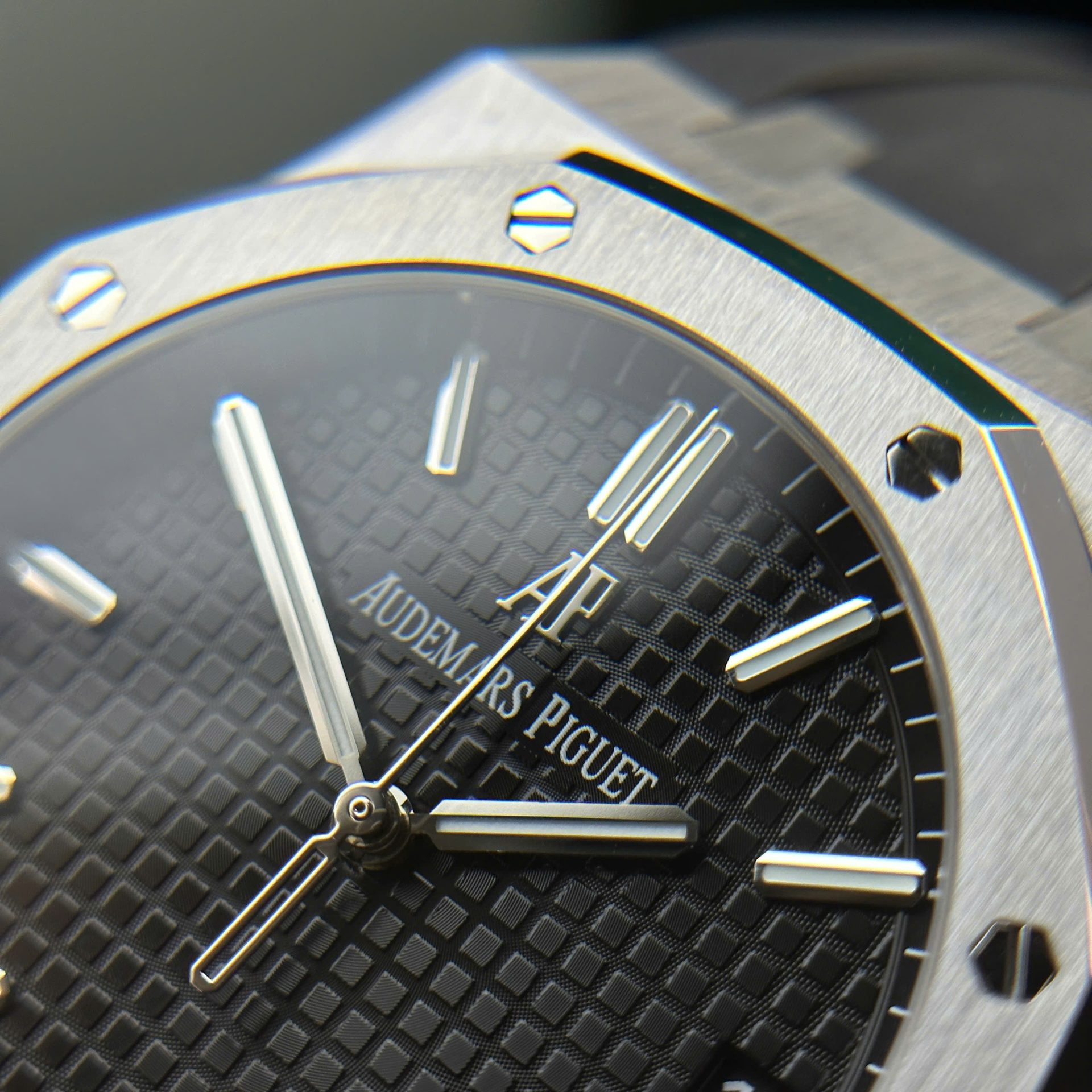 replica Audemars Piguet Replica Watches Royal Oak 26331 Frosted Gold 41mm WATCHES 5 