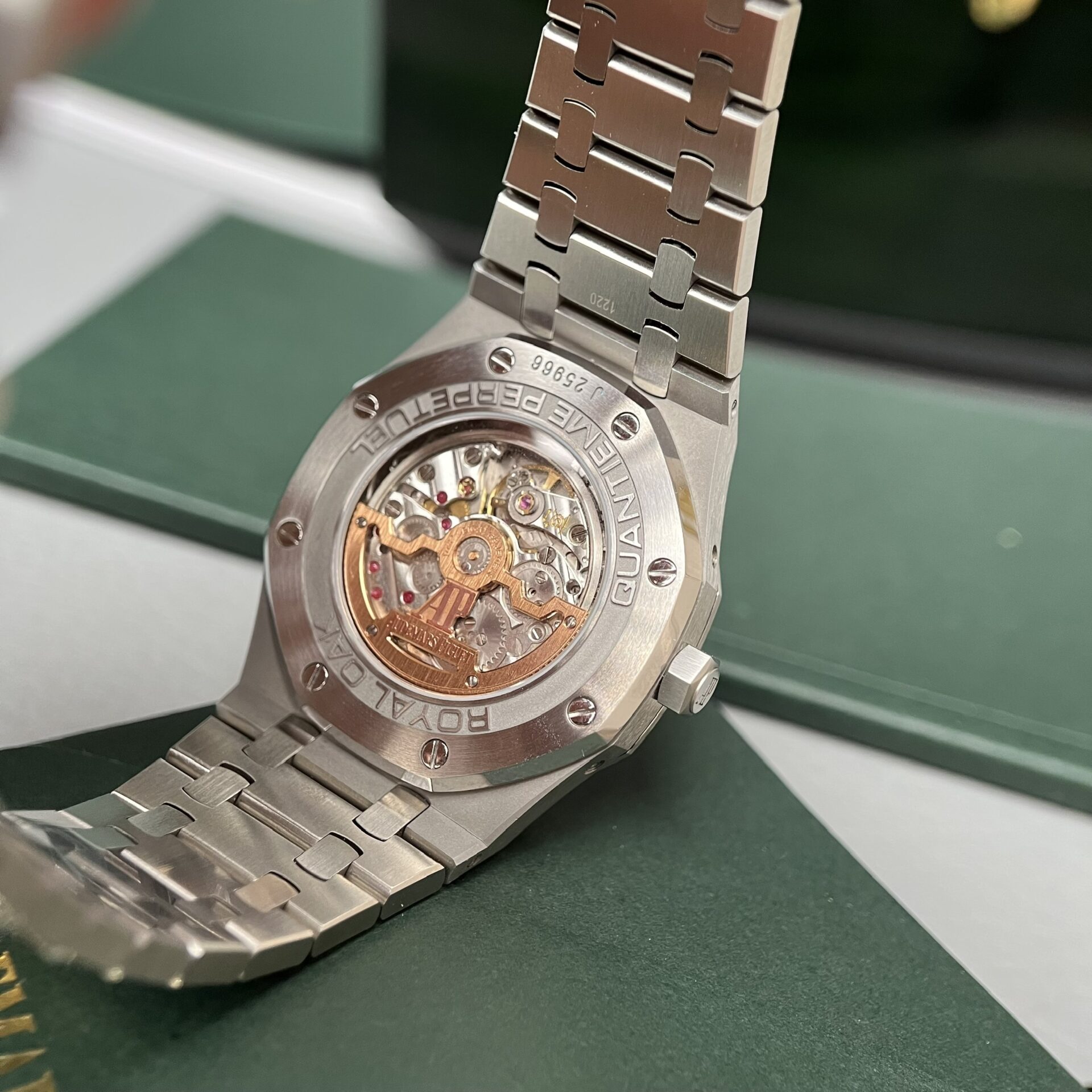 replica Audemars Piguet Best Replica Watch Royal Oak Custom Moissanite Diamonds 41mm WATCHES 5 
