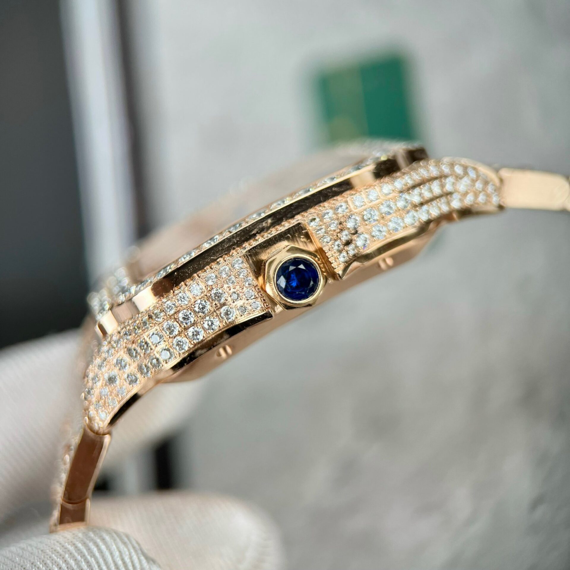 replica Cartier Replica Watches Santos Black Dial Roman Numeral Pile BV Factory 39.8mm WATCHES 5 