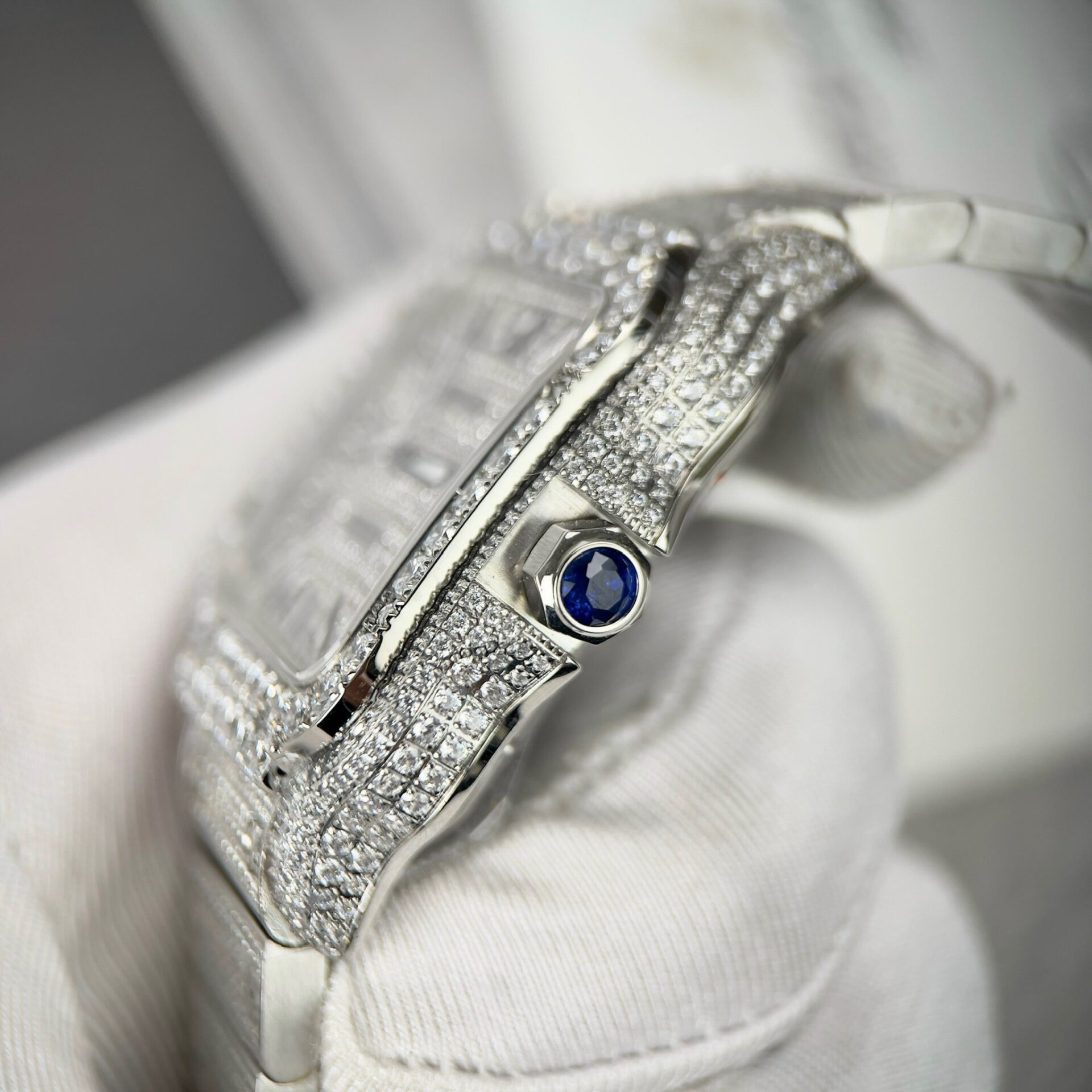 replica Cartier Ballon Bleu Women’s Replica Watch Swiss Quartz Movement Metal Strap 28mm WATCHES 5 