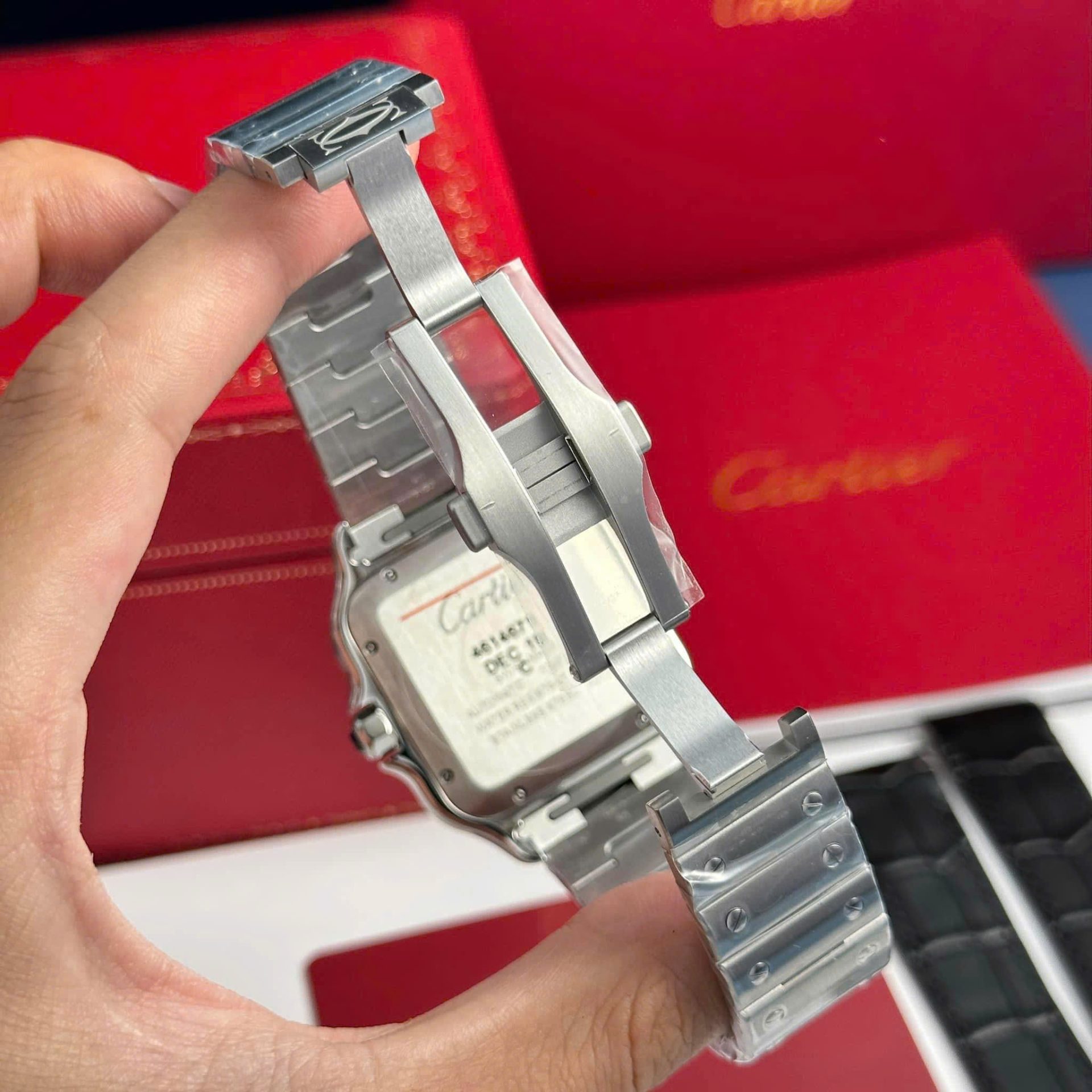 replica Cartier Replica Watch Santos Dumont WJSA0017 Red Leather Strap 38×27.5mm WATCHES 5 