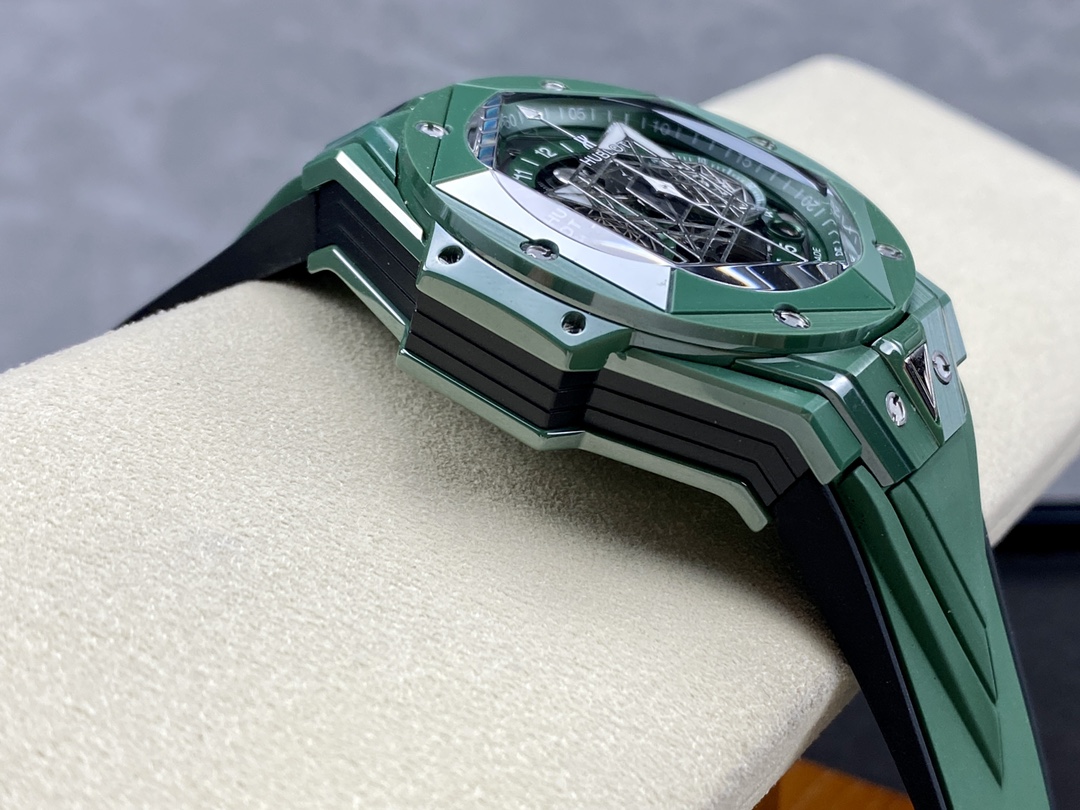 replica Hublot Fake Watch Big Bang Chronograph Blue Custom Moissanite Diamonds 44mm WATCHES 5 