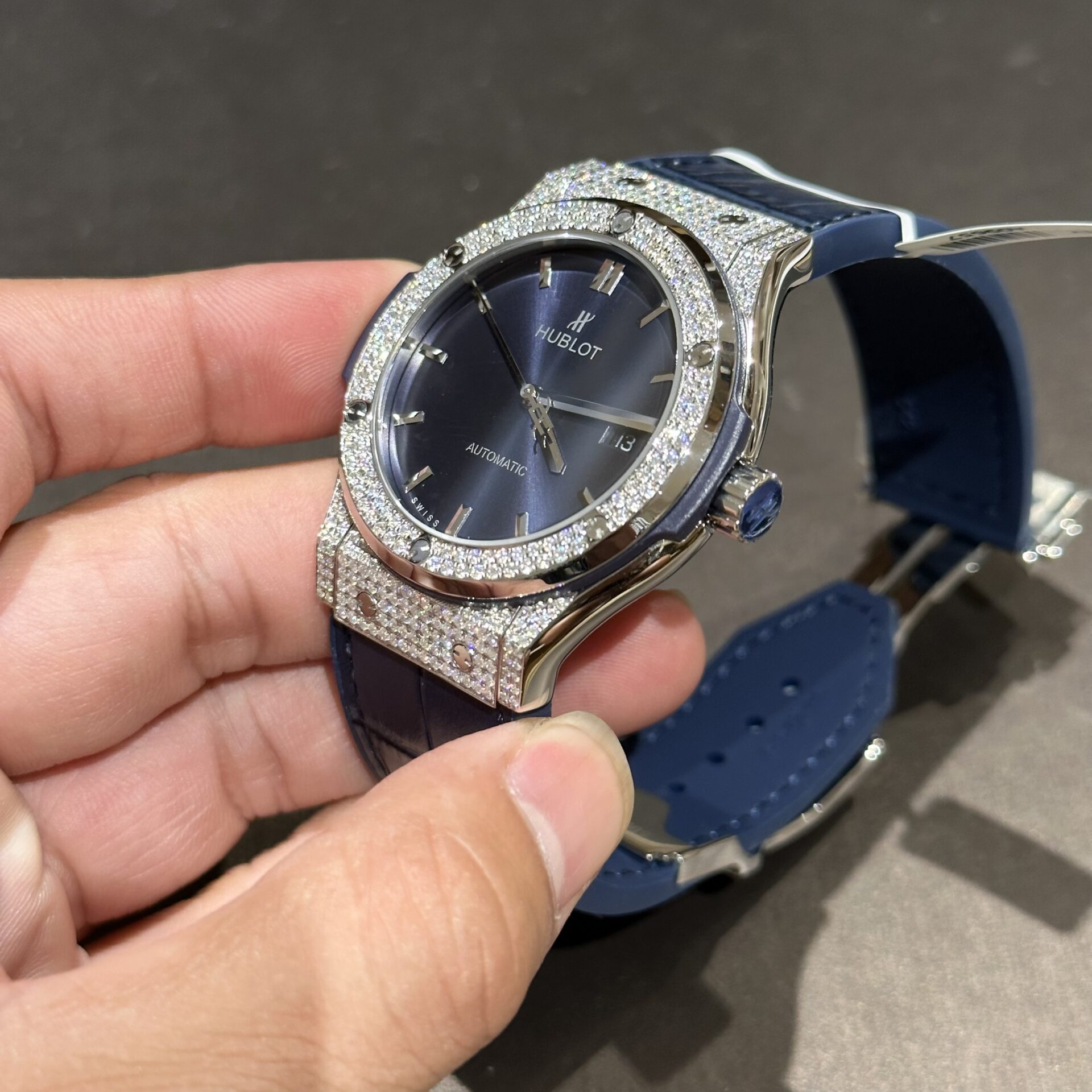 replica Hublot Replica Watch Big Bang One Click Custom Full Moissanite Diamonds 39mm WATCHES 5 