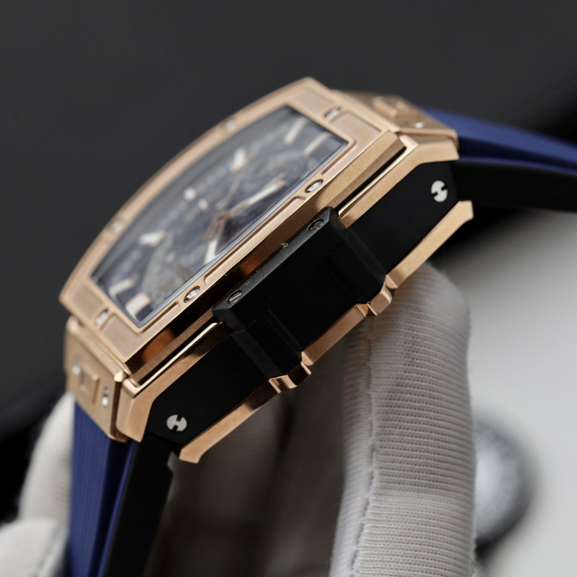 replica Hublot Replica Watch Big Bang Sang Bleu II Titanium Blue Dial BBF 45mm WATCHES 5 