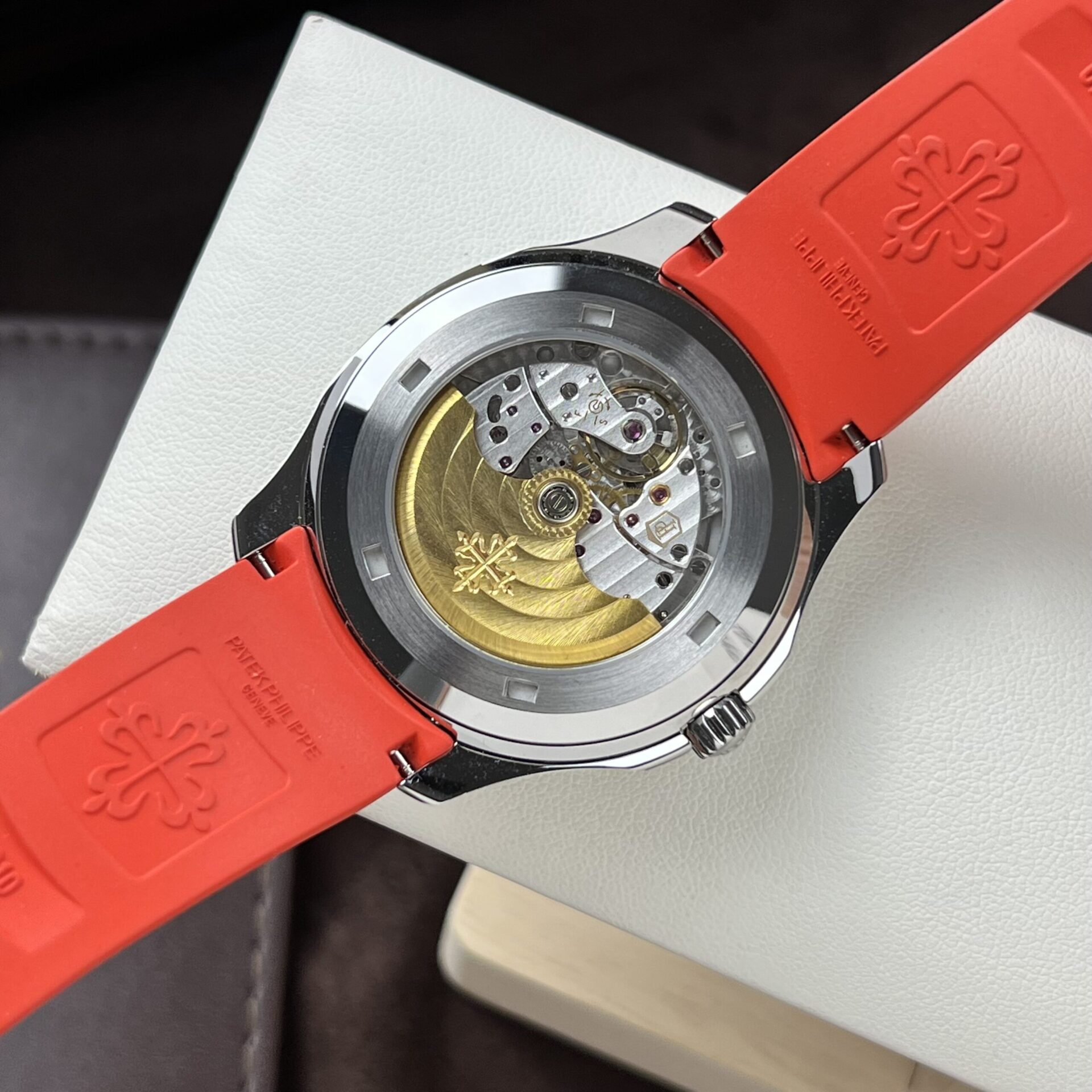 replica Patek Philippe Fake Watches Nautilus 7010 Womens Metal Wire 32mm WATCHES 5 