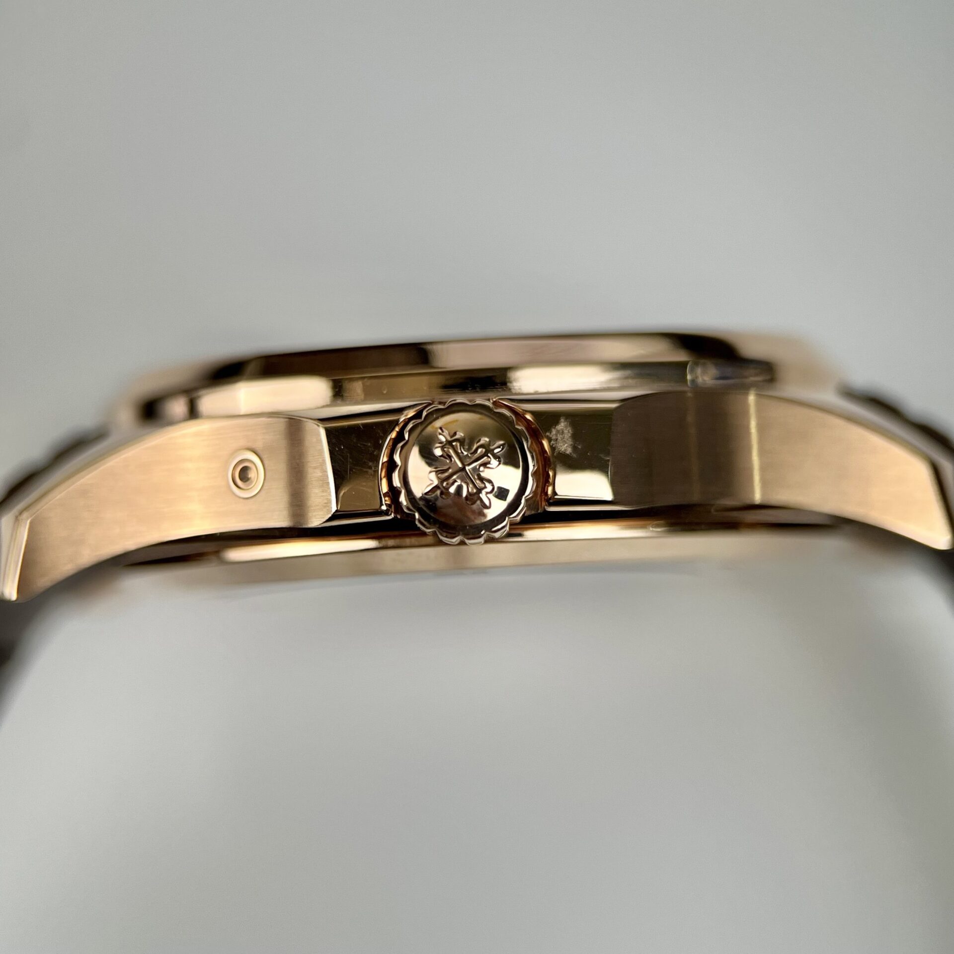 replica Patek Philippe Fake Watches Nautilus 7010 Womens Metal Wire 32mm WATCHES 5 