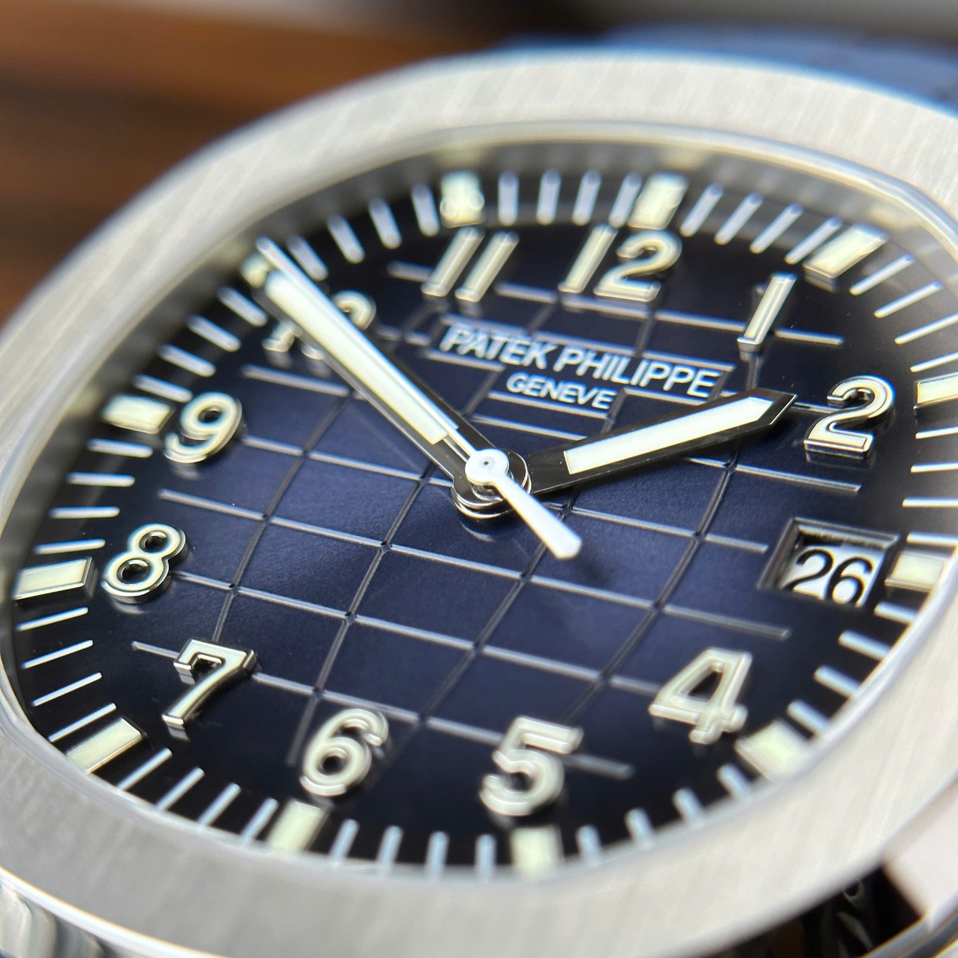 replica Patek Philippe Best Replica Watch Nautilus 5712 Custom Authentic Details 40mm WATCHES 5 