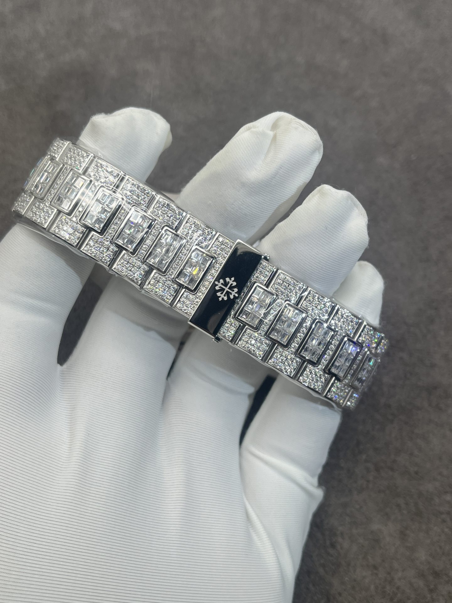 replica Patek Philippe Best Replica Watch Nautilus 5719 Gold Wrapped & Moissanite Diamonds Custom 40mm WATCHES 5 