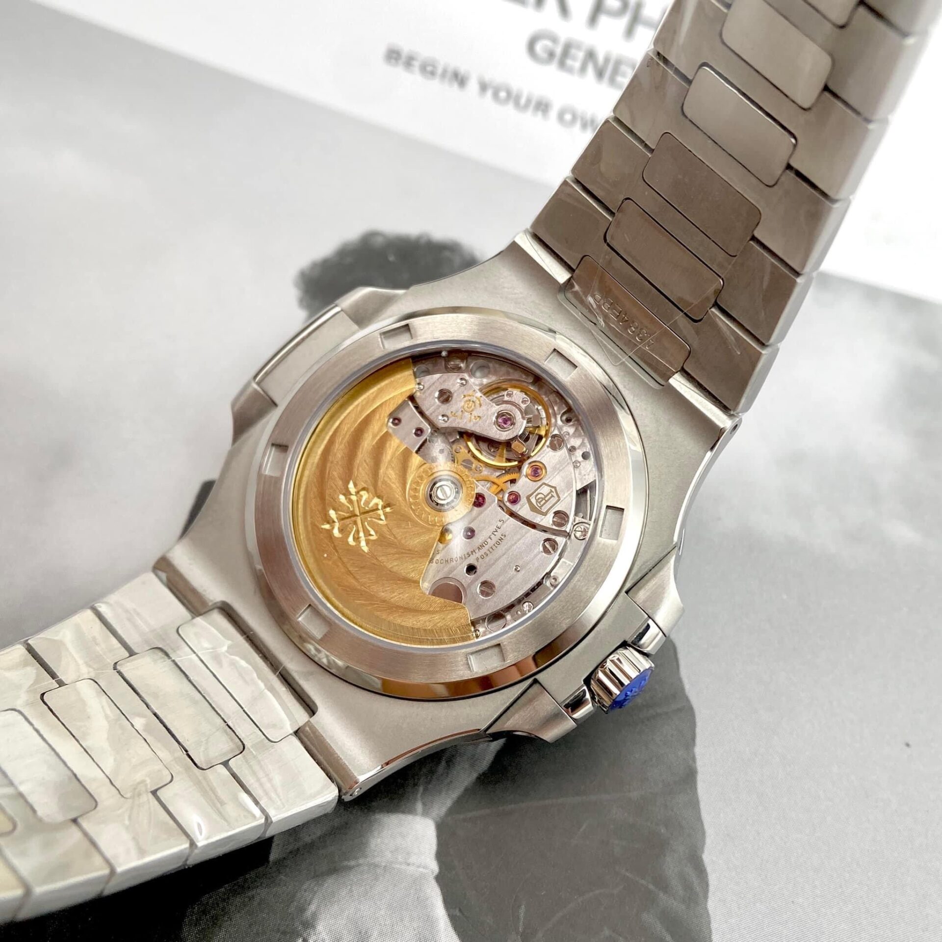 replica Patek Philippe Replica Watch Calatrava 5227G Mechanical Ivory Dial 3K Factory 39mm WATCHES 5 