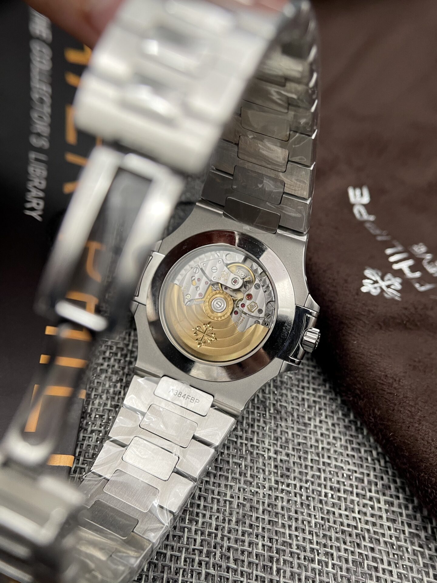 replica Patek Philippe Best Replica Watch Nautilus 5712R Brown Dial 18K Solid Gold 40mm WATCHES 5 