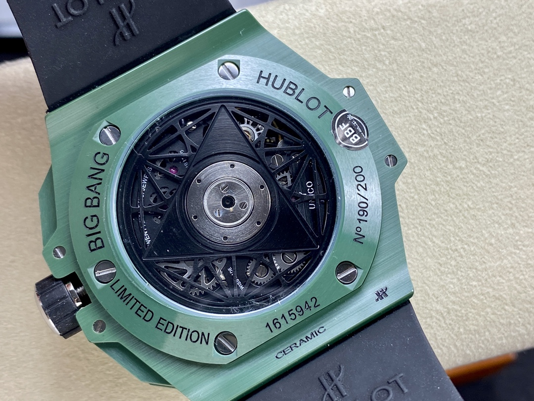 replica Hublot Fake Watch Big Bang Chronograph Blue Custom Moissanite Diamonds 44mm WATCHES 6 