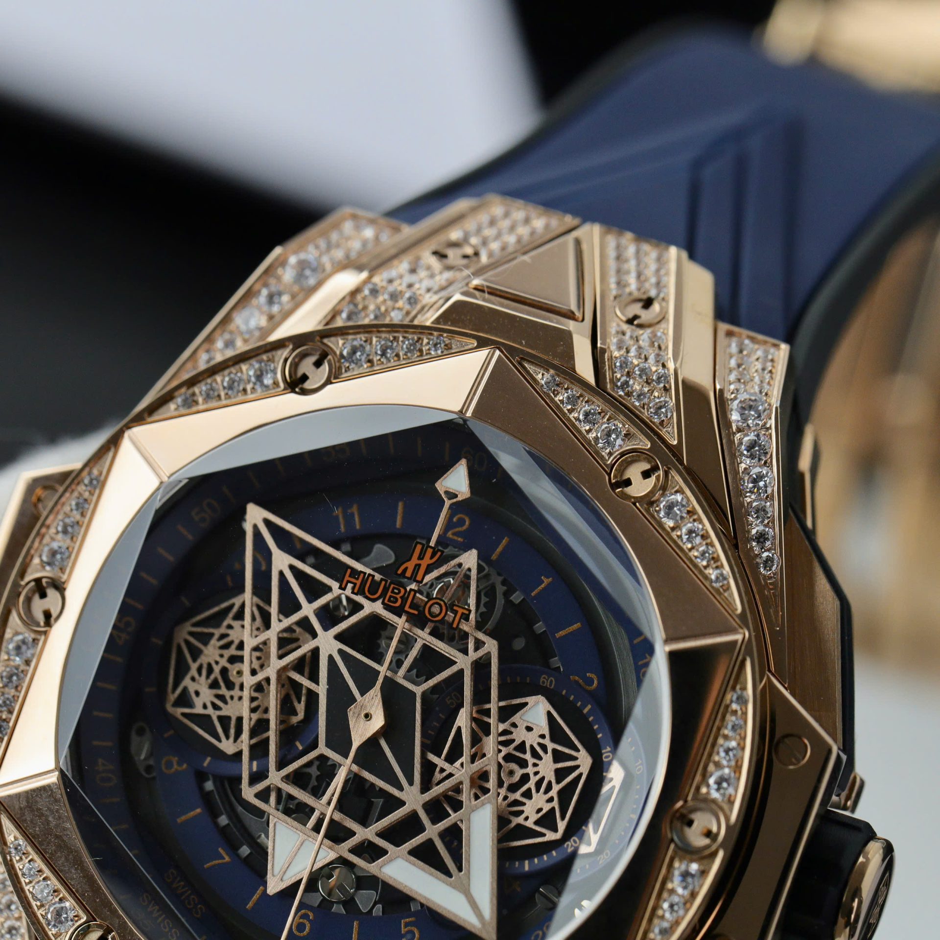 replica Hublot Best Replica Watch Big Bang Sang Bleu II King Gold White Dial BBF 45mm WATCHES 6 