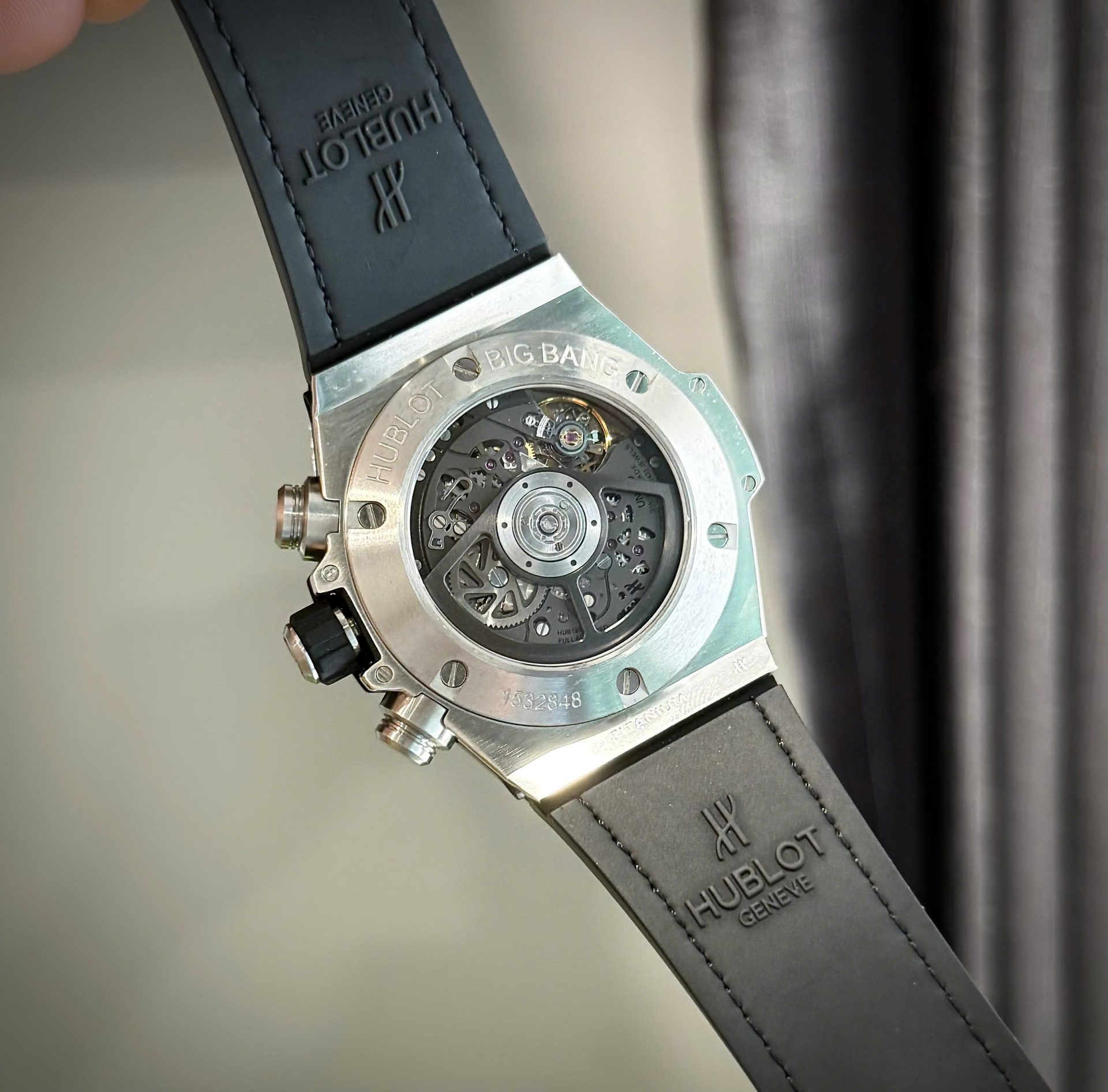 replica Hublot Best Replica Watch Classic Fusion Custom Natural Diamonds 42mm WATCHES 6 