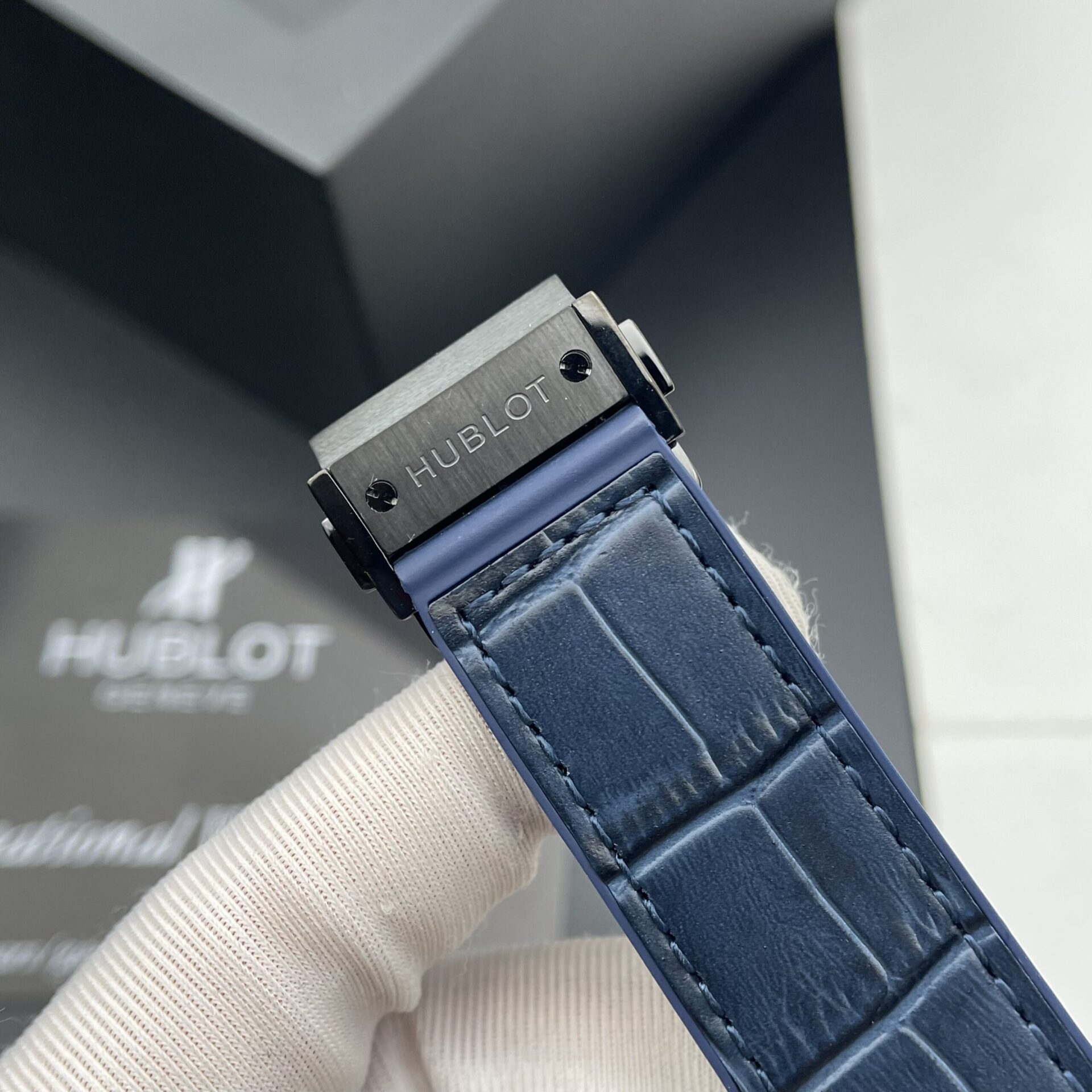 replica Hublot Replica Watch Spirit Of Big Bang Chronograph King Gold 42mm WATCHES 6 