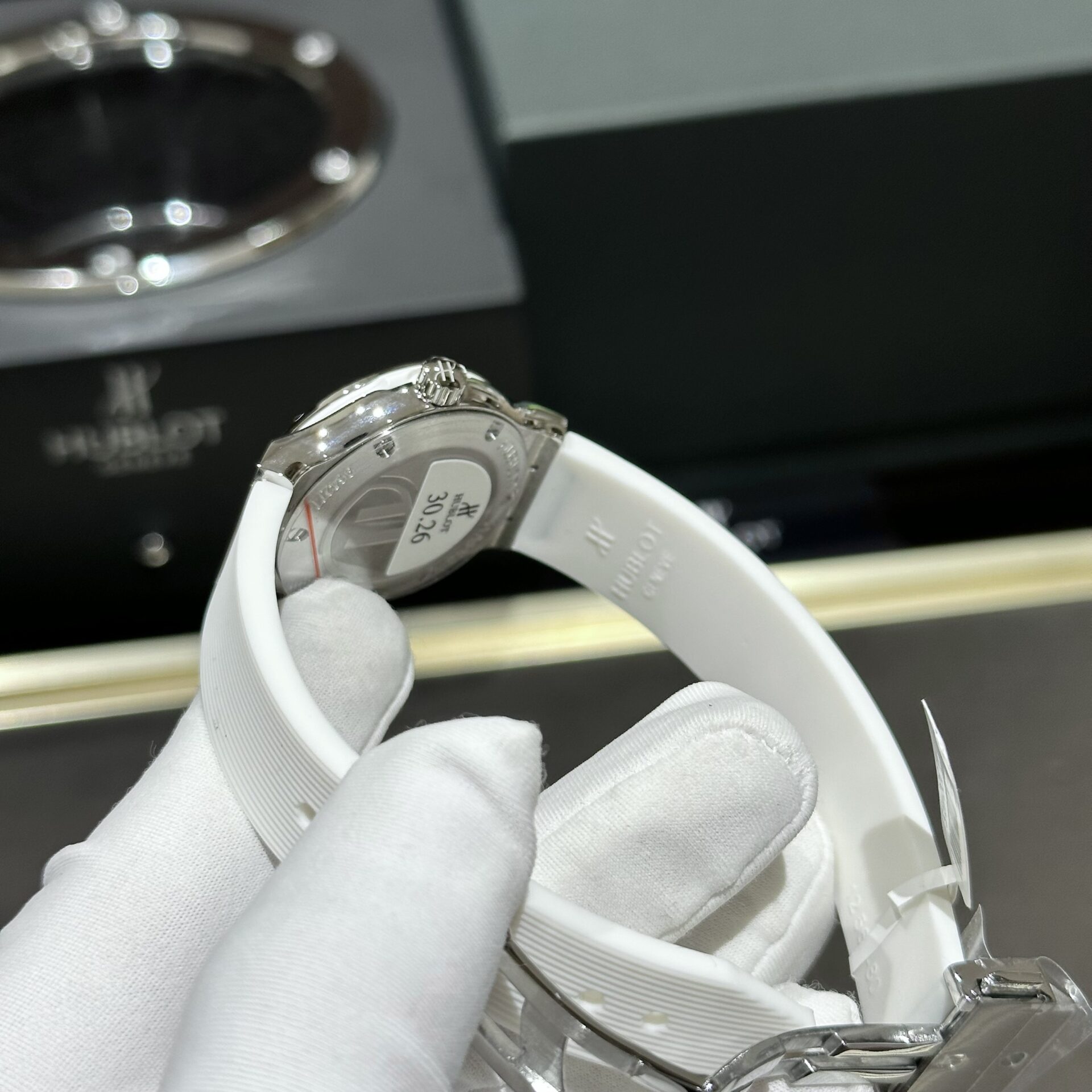 replica Hublot Best Replica Watch Big Bang Sang Bleu II King Gold White Dial BBF 45mm WATCHES 6 