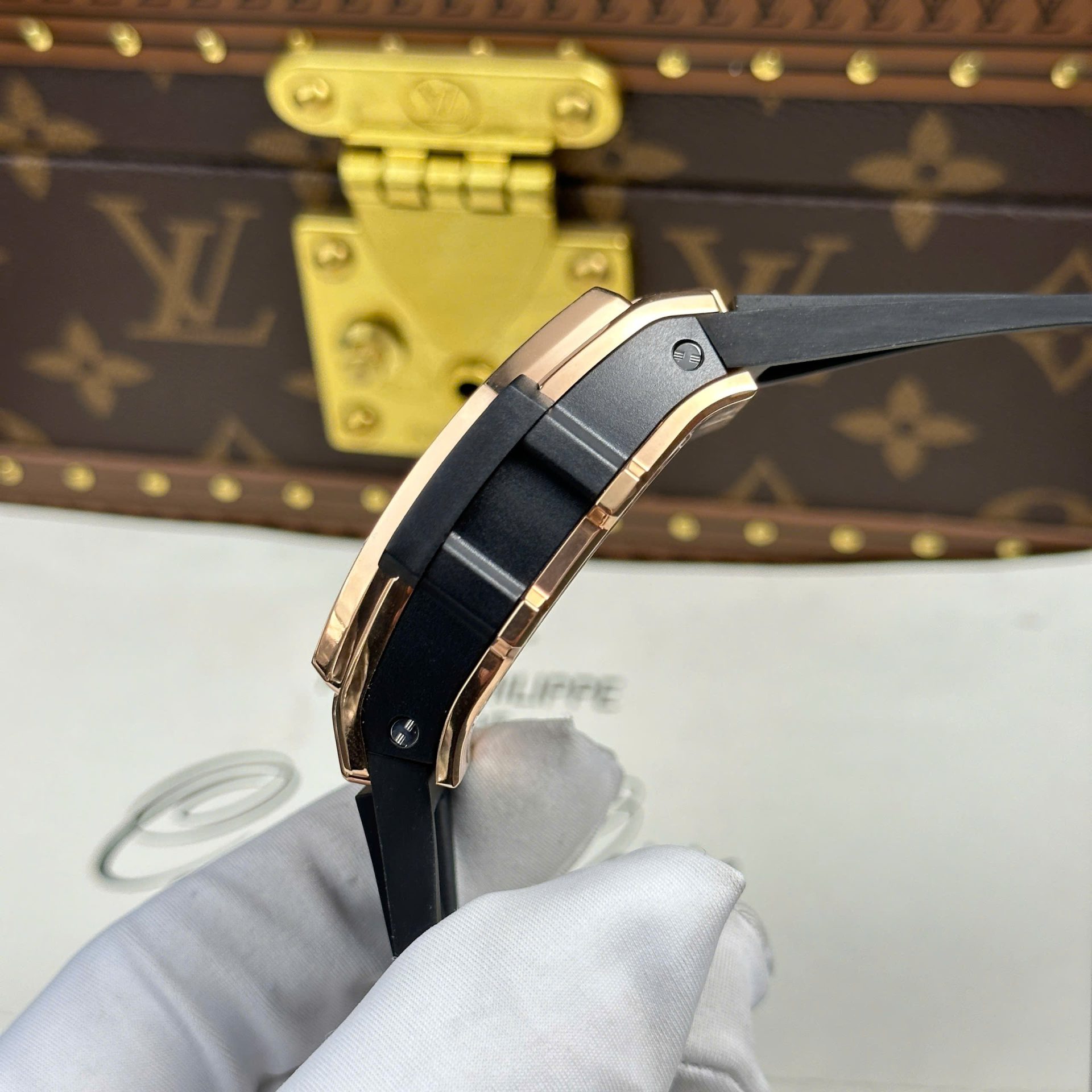 replica Hublot Replica Watch Spirit Of Big Bang King Gold Dial Blue 42mm WATCHES 6 