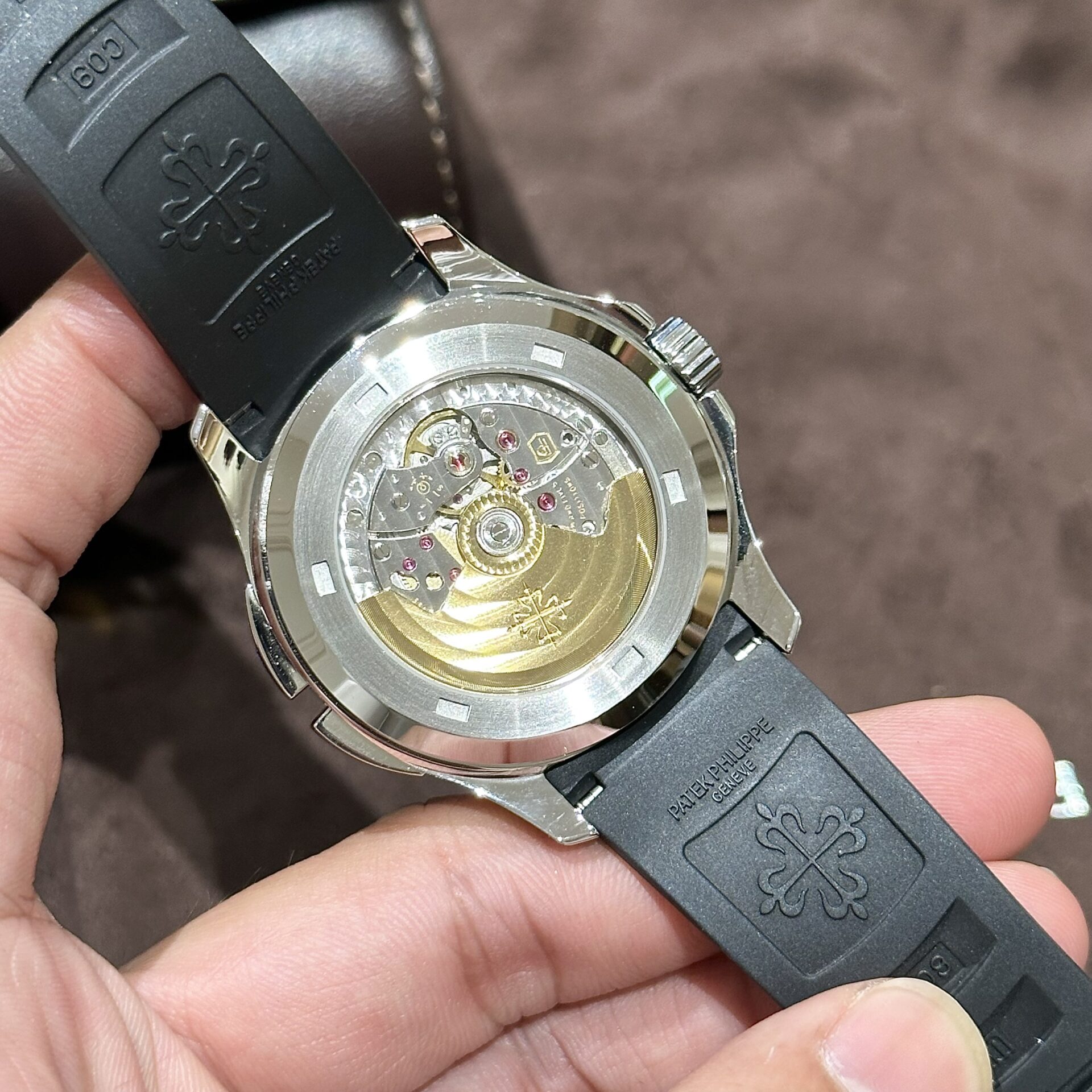 replica Patek Philippe Best Replica Watch Nautilus 5712R Brown Dial 18K Solid Gold 40mm WATCHES 6 
