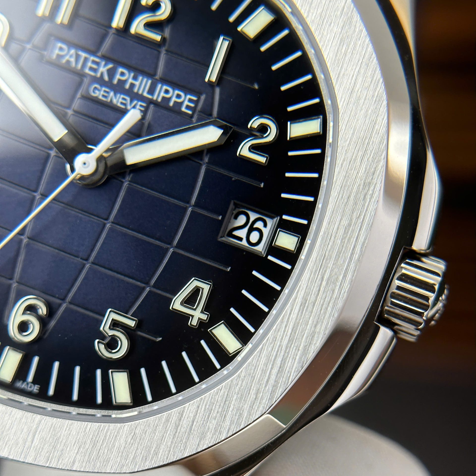 replica Patek Philippe Best Replica Watch Nautilus 5712 Custom Authentic Details 40mm WATCHES 6 