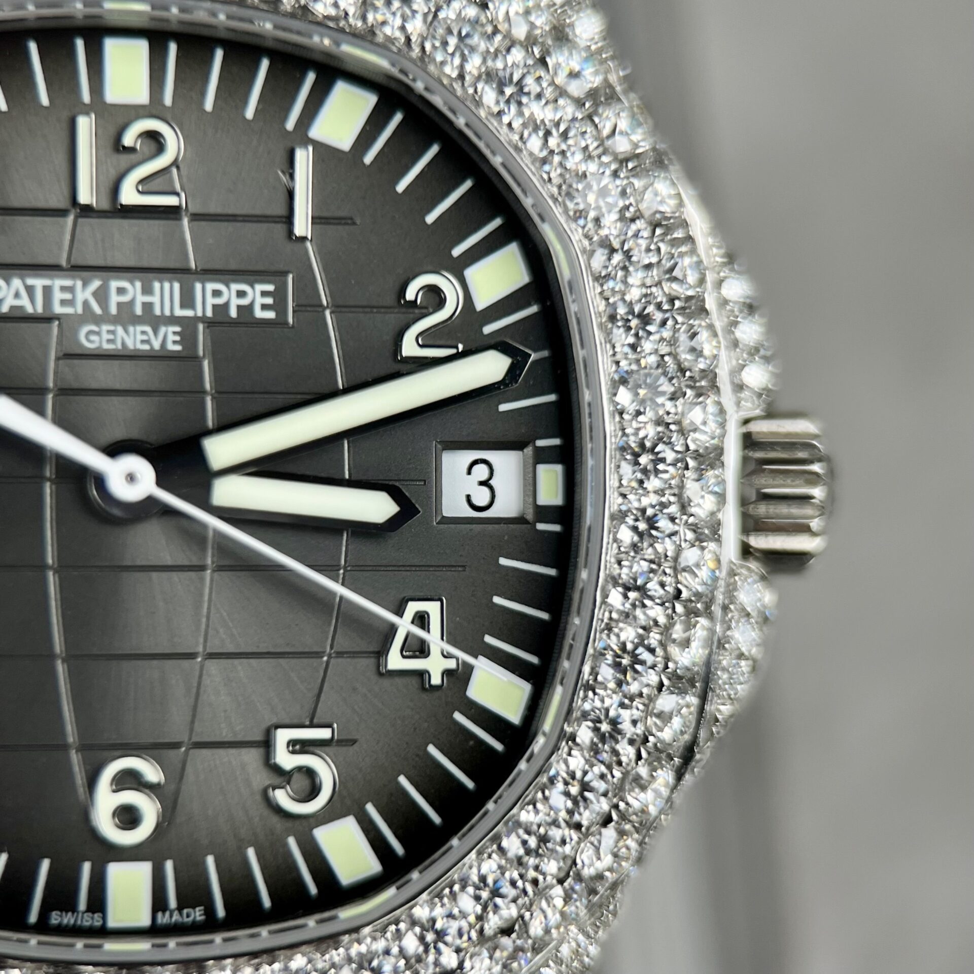 replica Patek Philippe Replica Watch Nautilus 5724R Gold Wrapped GR Factory 40mm WATCHES 6 
