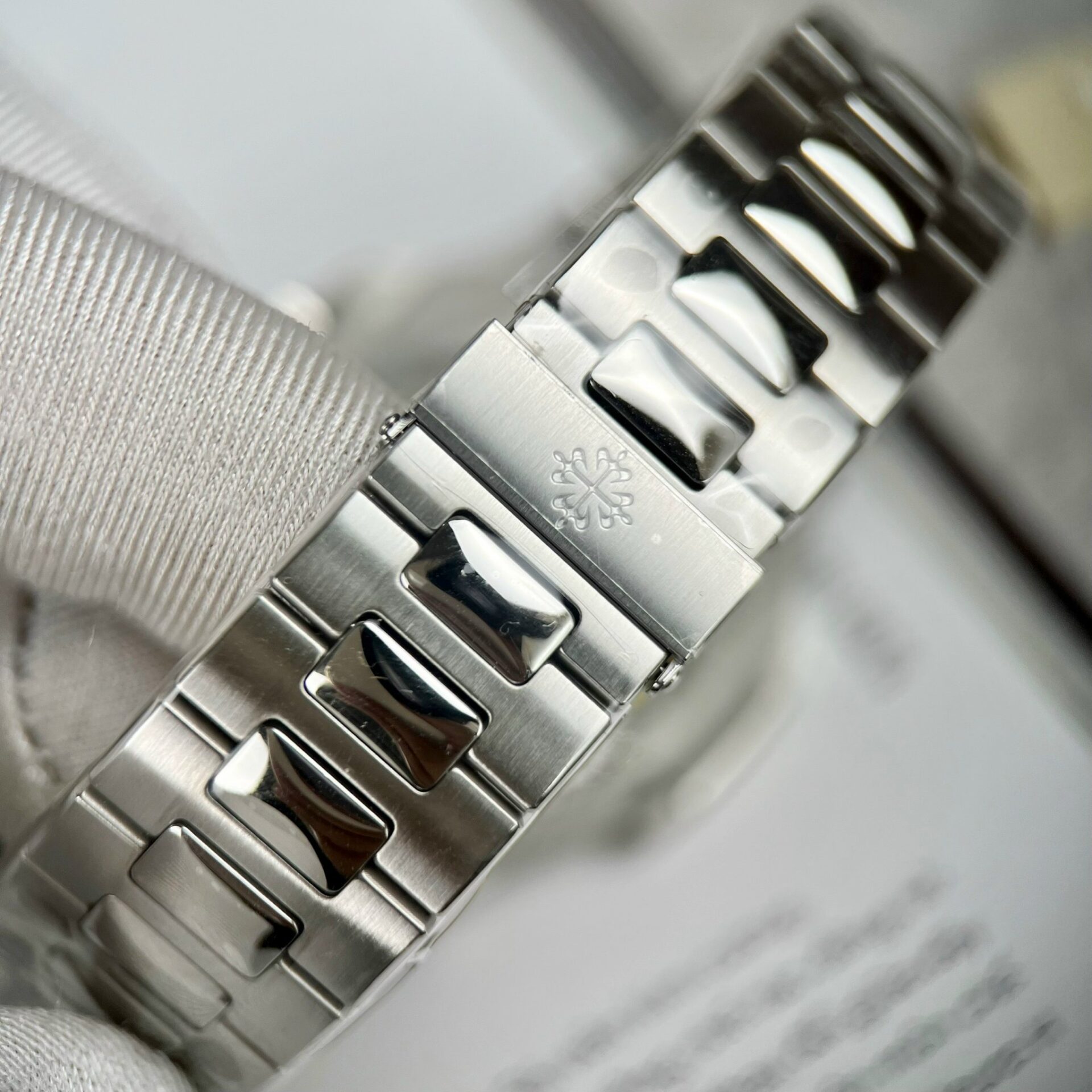 replica Patek Philippe Best Replica Watch Nautilus 5719 Gold Wrapped & Moissanite Diamonds Custom 40mm WATCHES 6 