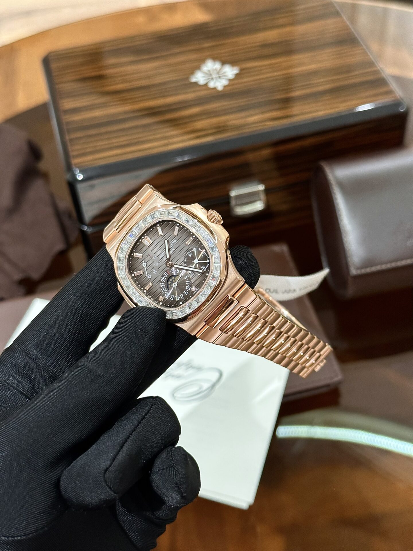 replica Patek Philippe Replica Watch Nautilus 5724R Gold Wrapped GR Factory 40mm WATCHES 6 