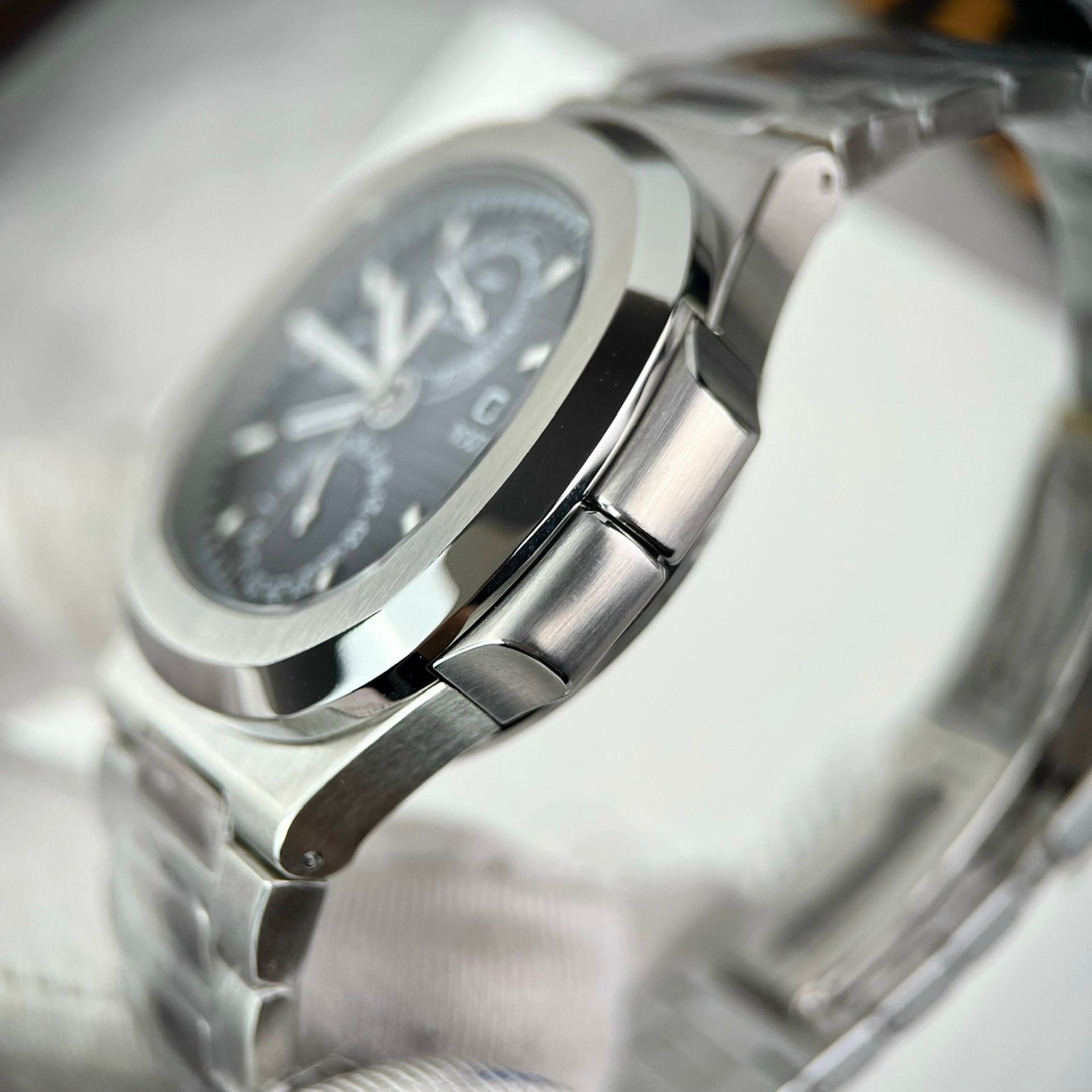 replica Patek Philippe Replica Watches Nautilus 7010 Womens Black Dial 32mm WATCHES 6 