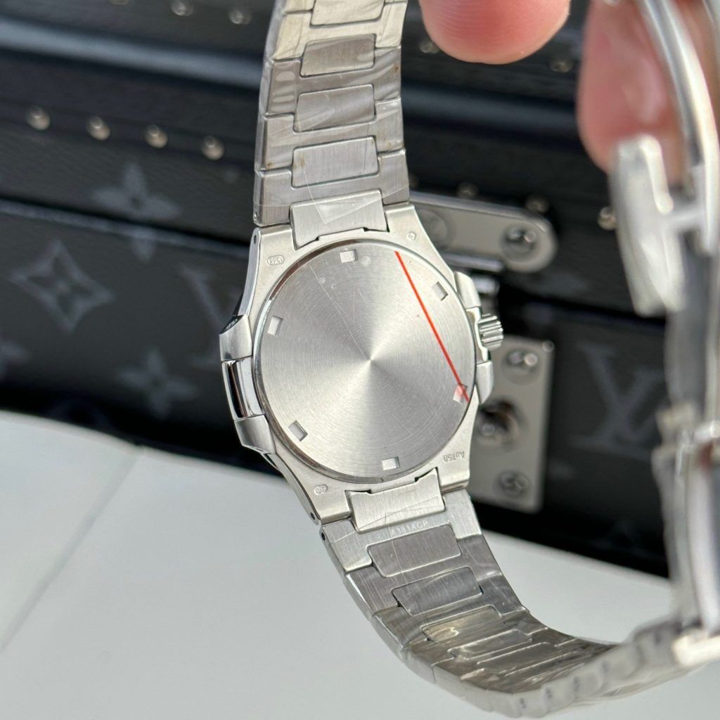 replica Patek Philippe Best Replica Watch Nautilus 5719 Custom CVD Diamond And White Gold 40mm WATCHES 6 