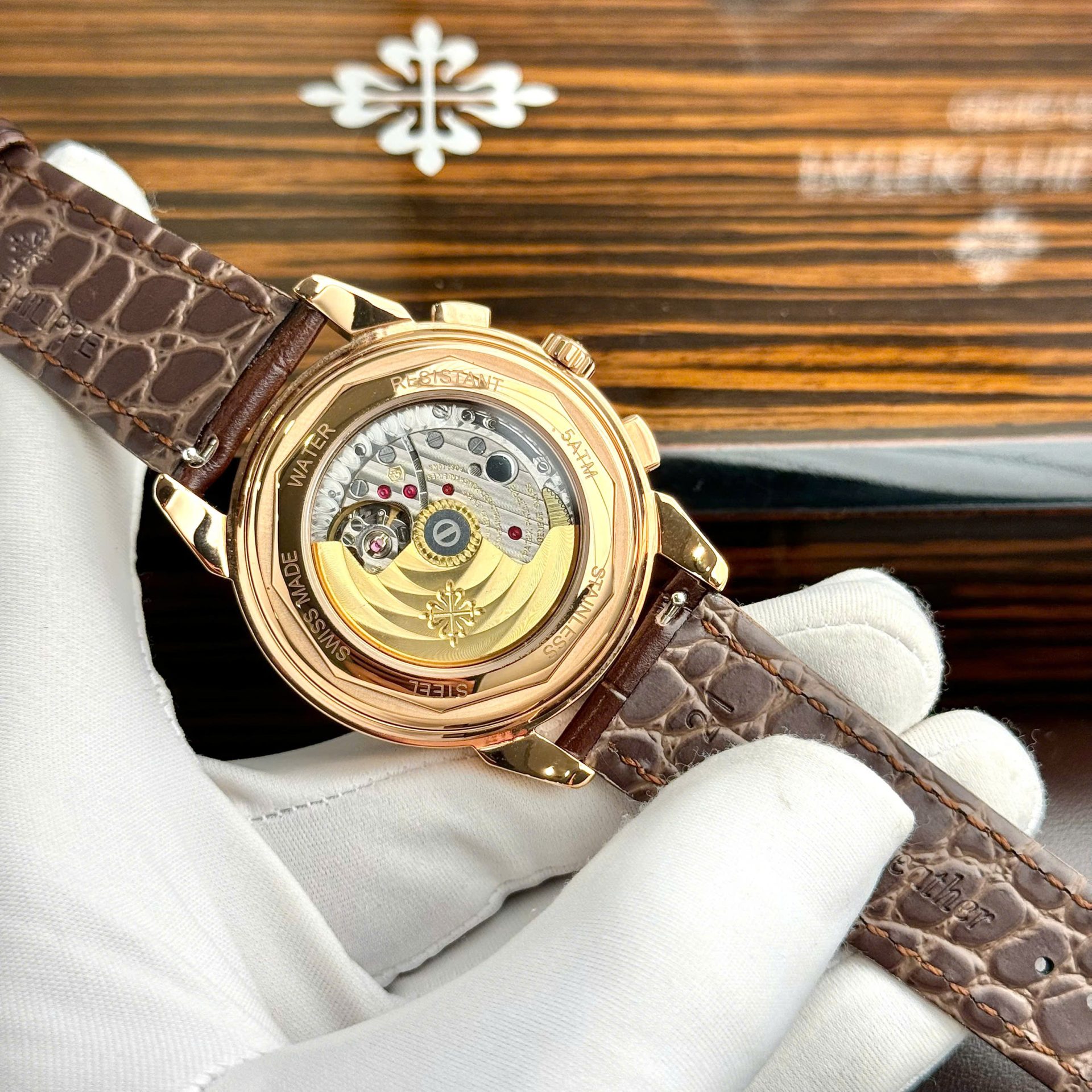 replica Patek Philippe Best Replica Watch Nautilus 5712 Custom Authentic Details 40mm WATCHES 6 