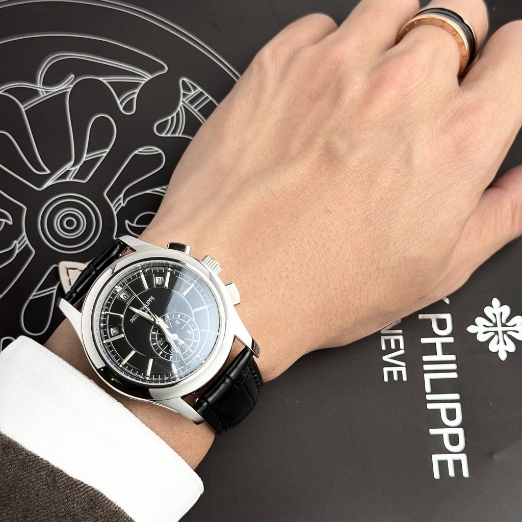 replica Patek Philippe Clone Watch Nautilus 5719 Full Diamonds Baguette 40mm WATCHES 6 