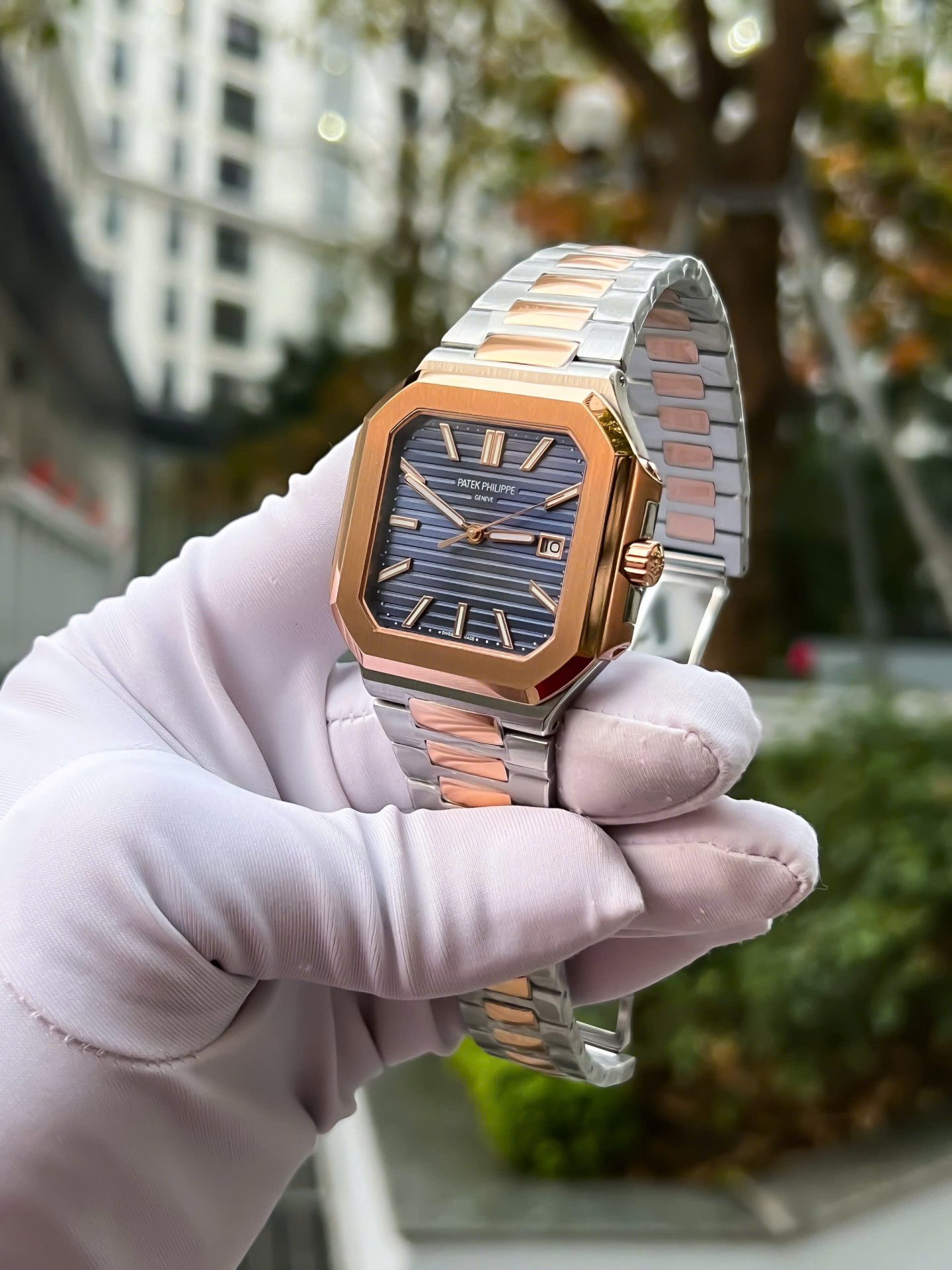 replica Patek Philippe Fake Watches Nautilus 7010 Womens Metal Wire 32mm WATCHES 6 
