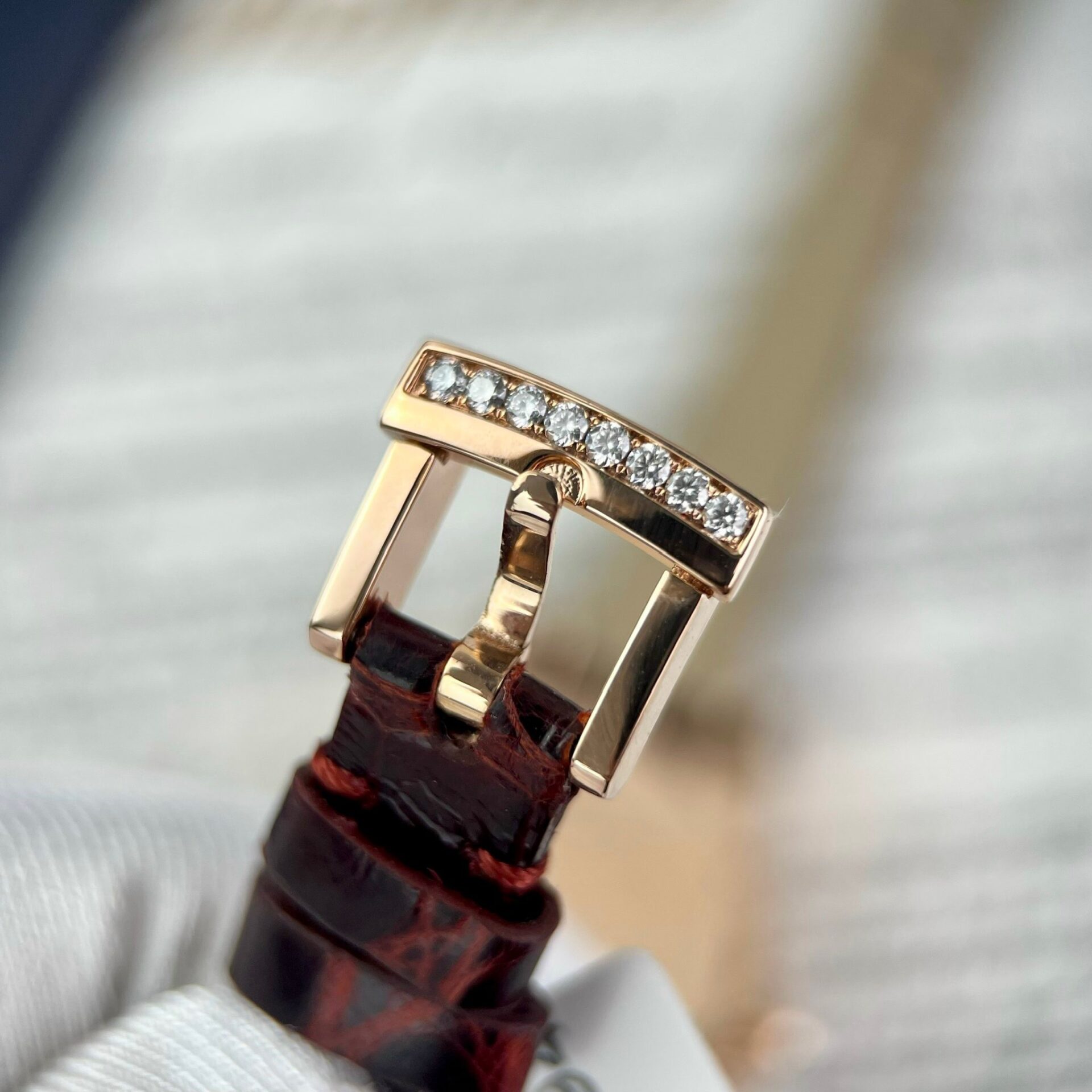 replica Chopard Mother Of Pearl Dial Replica 1:1 Watch Full Diamond Moissanite 34mm WATCHES 7 