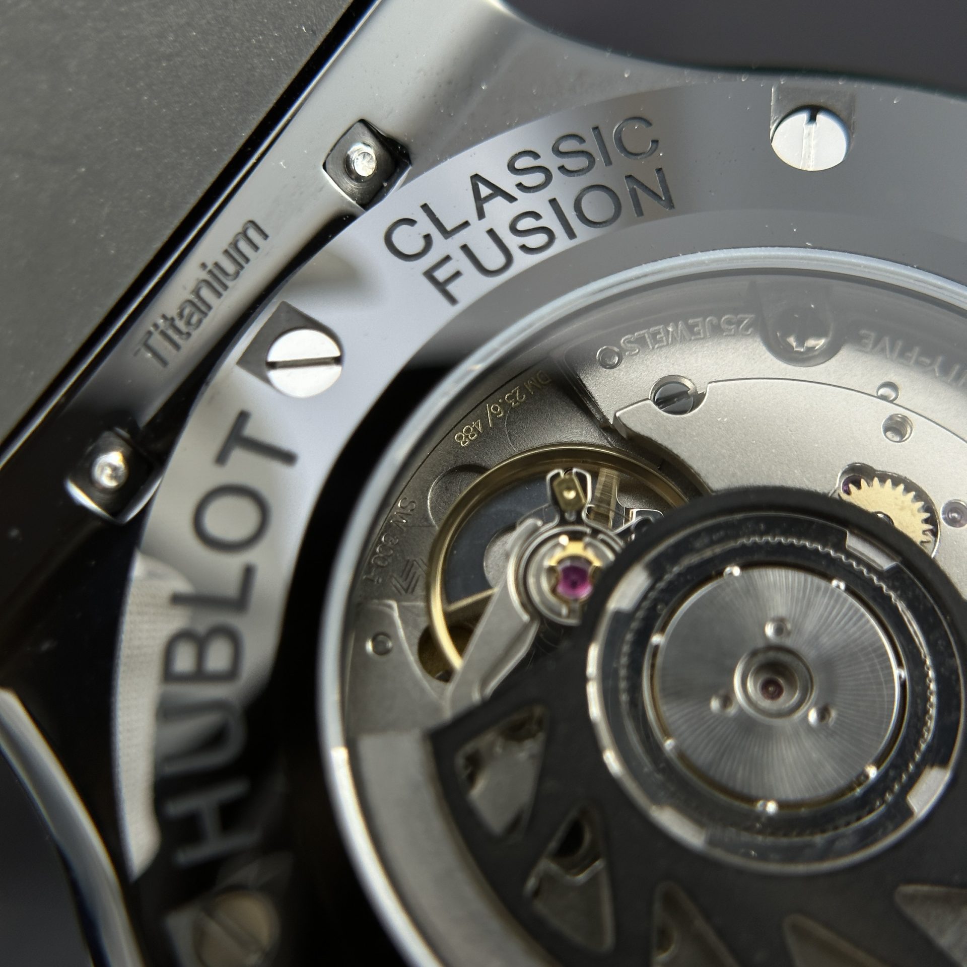 replica Hublot Best Replica Watch Classic Fusion Custom Natural Diamonds 42mm WATCHES 7 