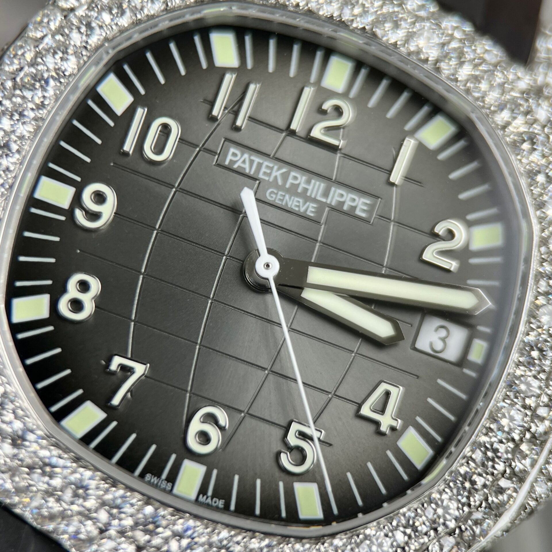 replica Patek Philippe Replica Watch Nautilus 5724R Gold Wrapped GR Factory 40mm WATCHES 7 