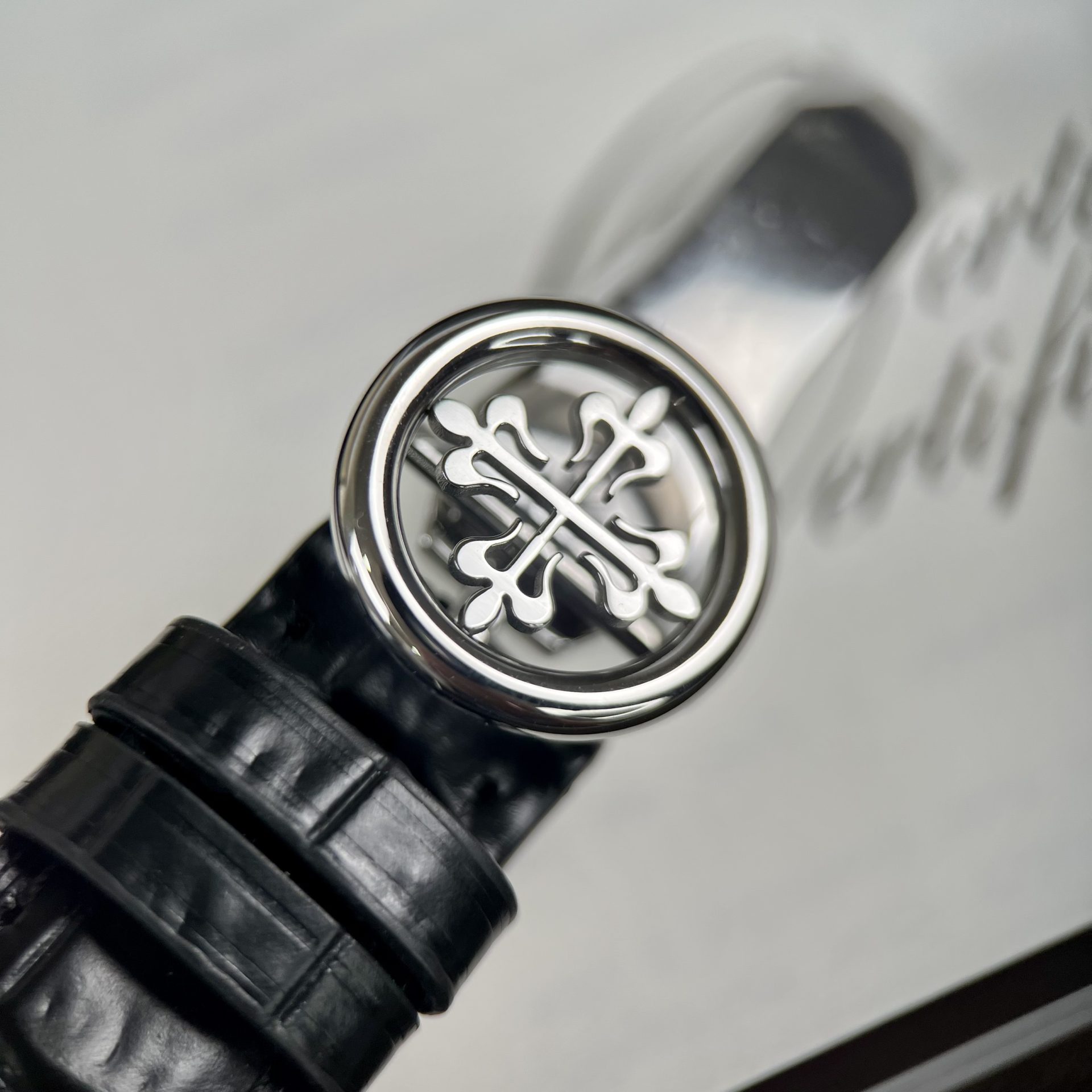 replica Patek Philippe Best Replica Watch Nautilus 5712R Brown Dial 18K Solid Gold 40mm WATCHES 7 