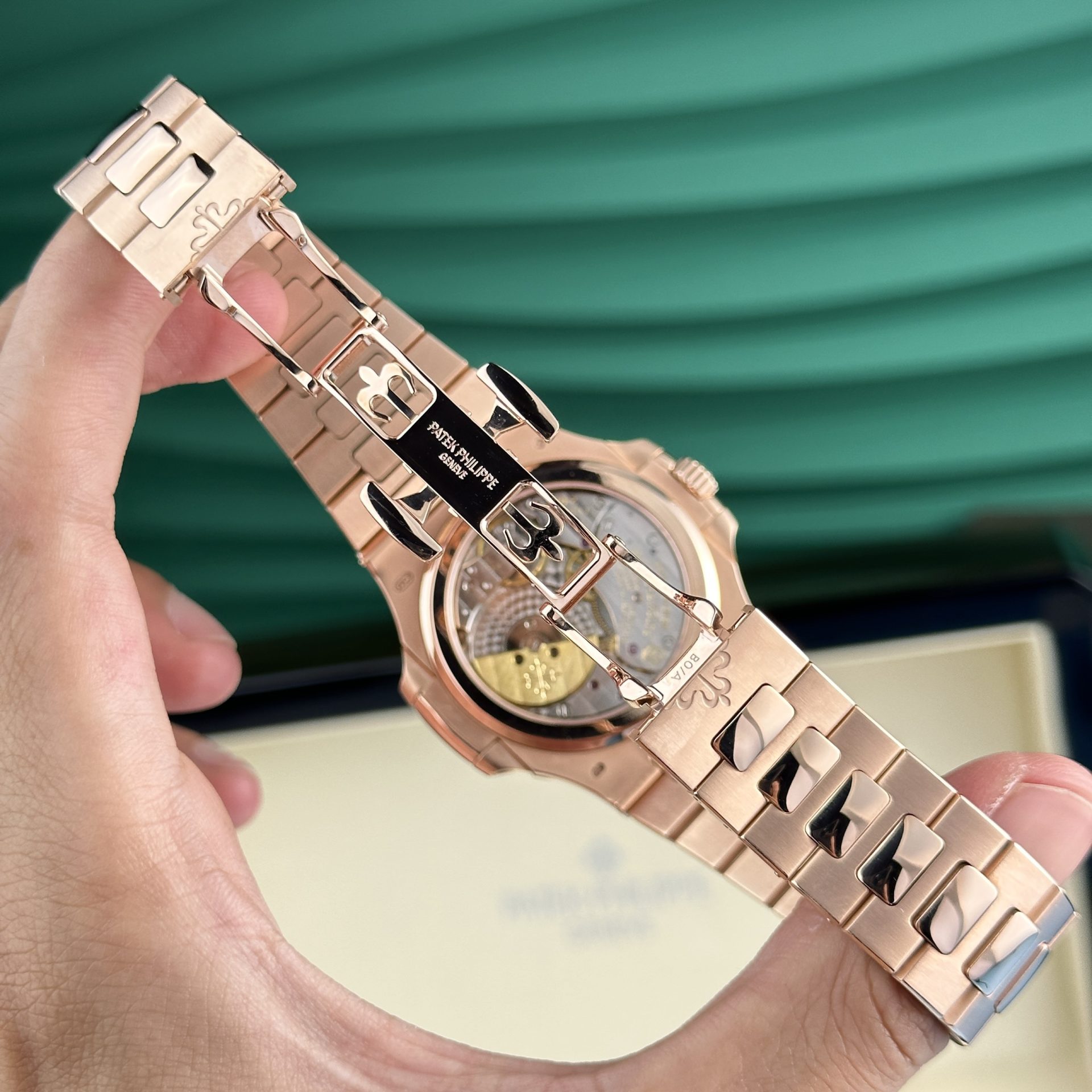 replica Patek Philippe Replica Watch Aquanaut 5067 Gray Dial Rubber Strap 35.6mm WATCHES 7 