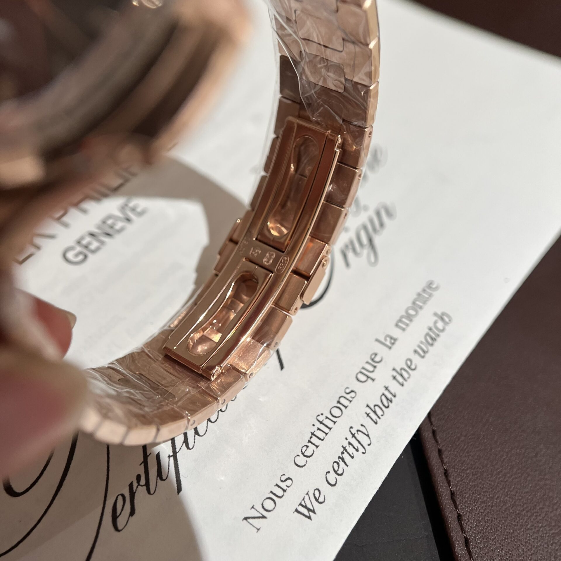 replica Patek Philippe Fake Watches Nautilus 7010 Womens Metal Wire 32mm WATCHES 7 