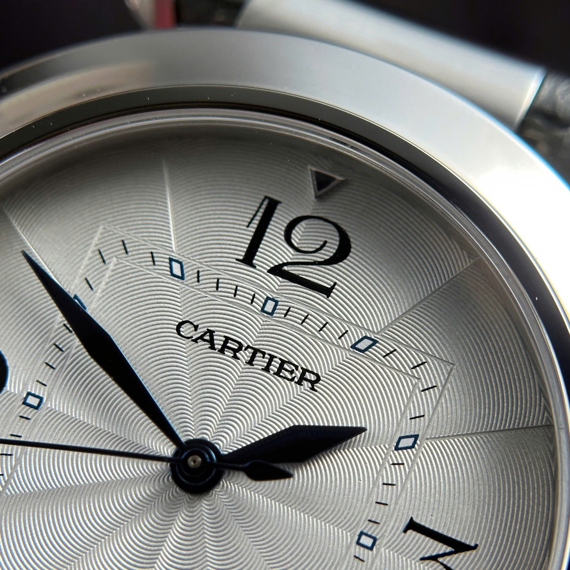 replica Cartier Santos Replica Watch Full CZ Metal Wire 39.8mm WATCHES 8 