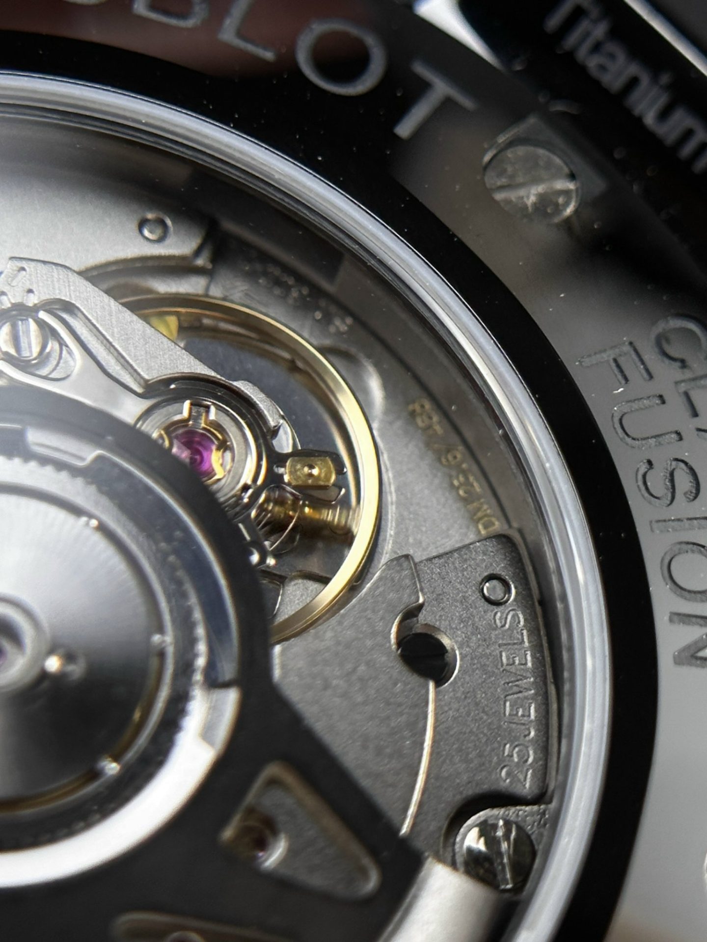 replica Hublot Replica Watch Spirit Of Big Bang Chronograph King Gold 42mm WATCHES 8 