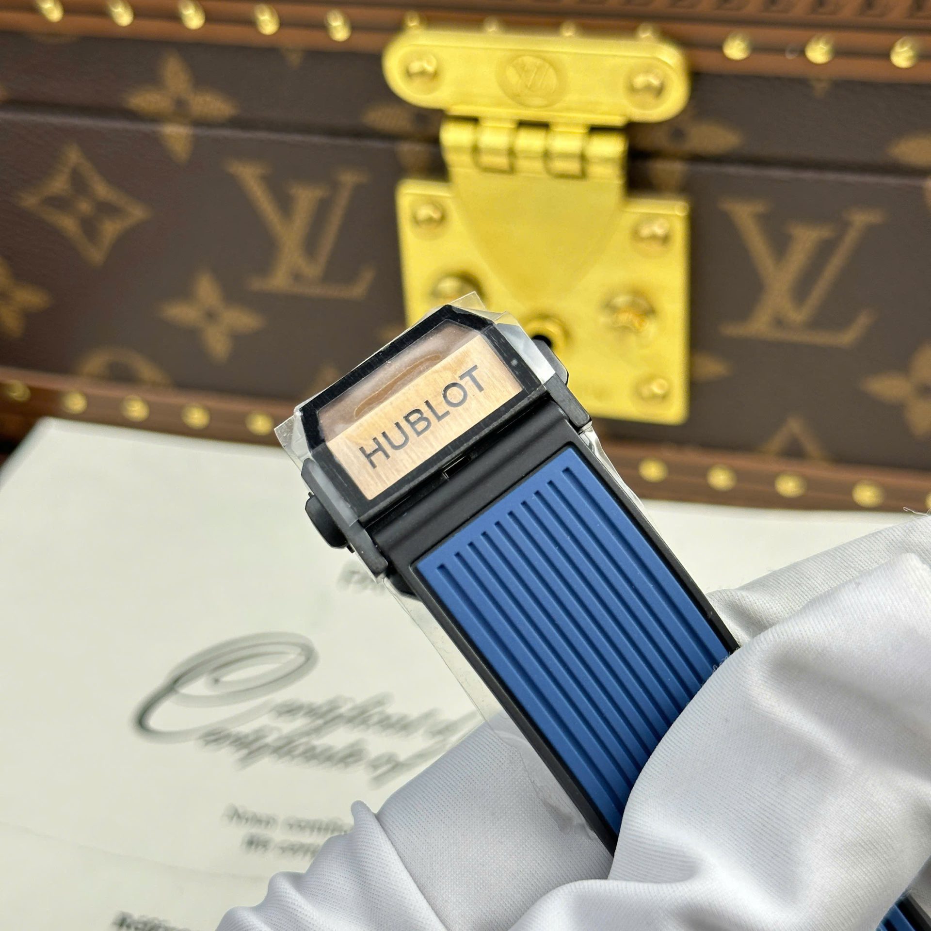replica Hublot Replica Watch Classic Fussion Custom Blue Dial Moissanite Diamonds 33mm WATCHES 8 