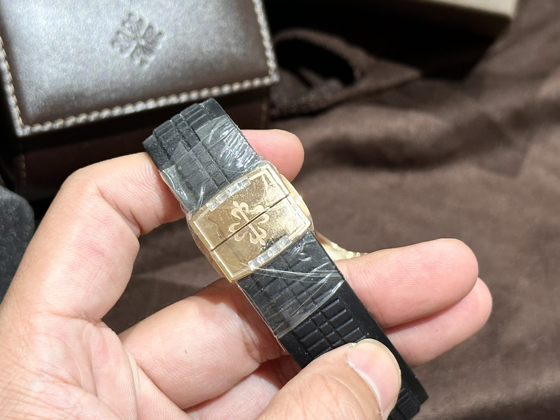 replica Patek Philippe Replica Watch Nautilus 7010 Rose Gold Womens 32mm WATCHES 8 