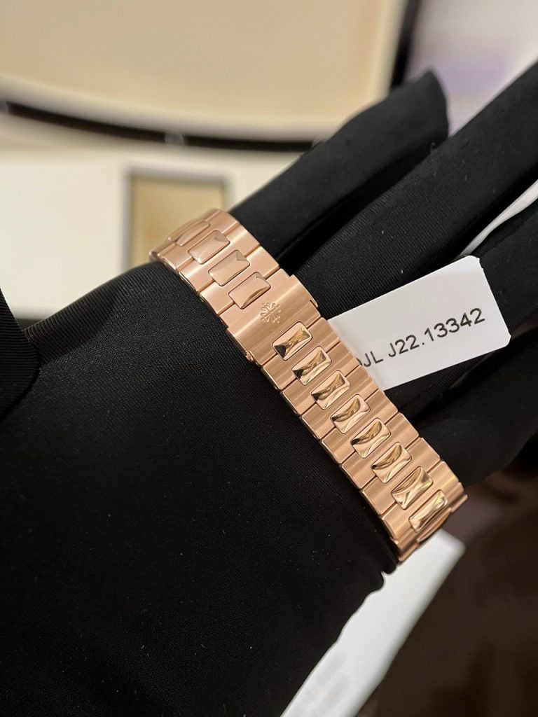 replica Patek Philippe Best Replica Watch Nautilus 5719 Gold Wrapped & Moissanite Diamonds Custom 40mm WATCHES 8 