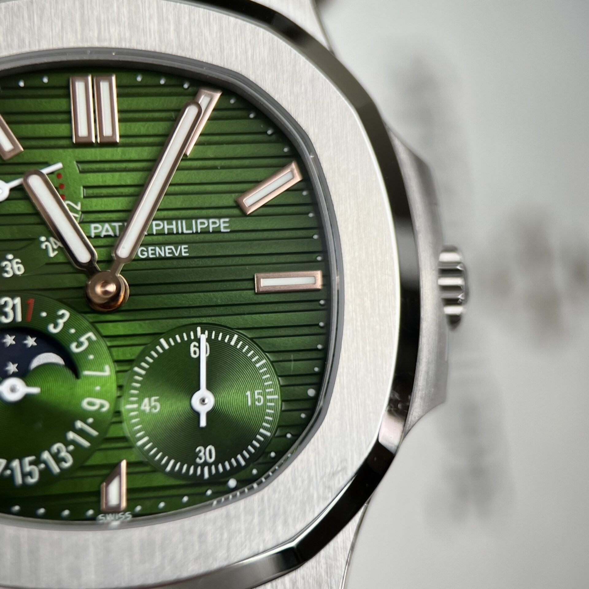 replica Patek Philippe Best Replica Watch Nautilus 5719 Custom CVD Diamond And White Gold 40mm WATCHES 9 